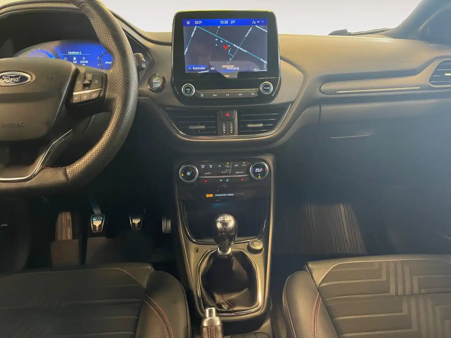 car-image