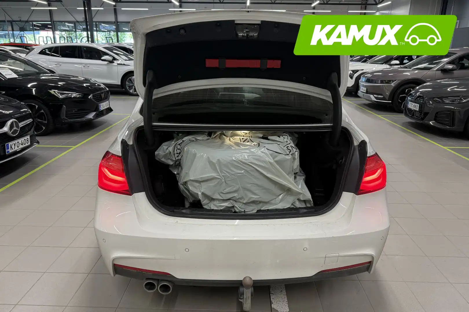 car-image