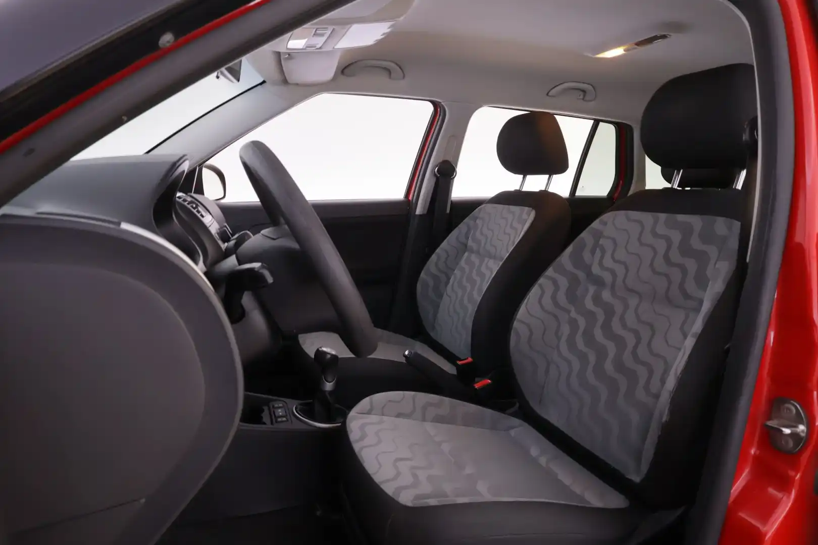 car-image