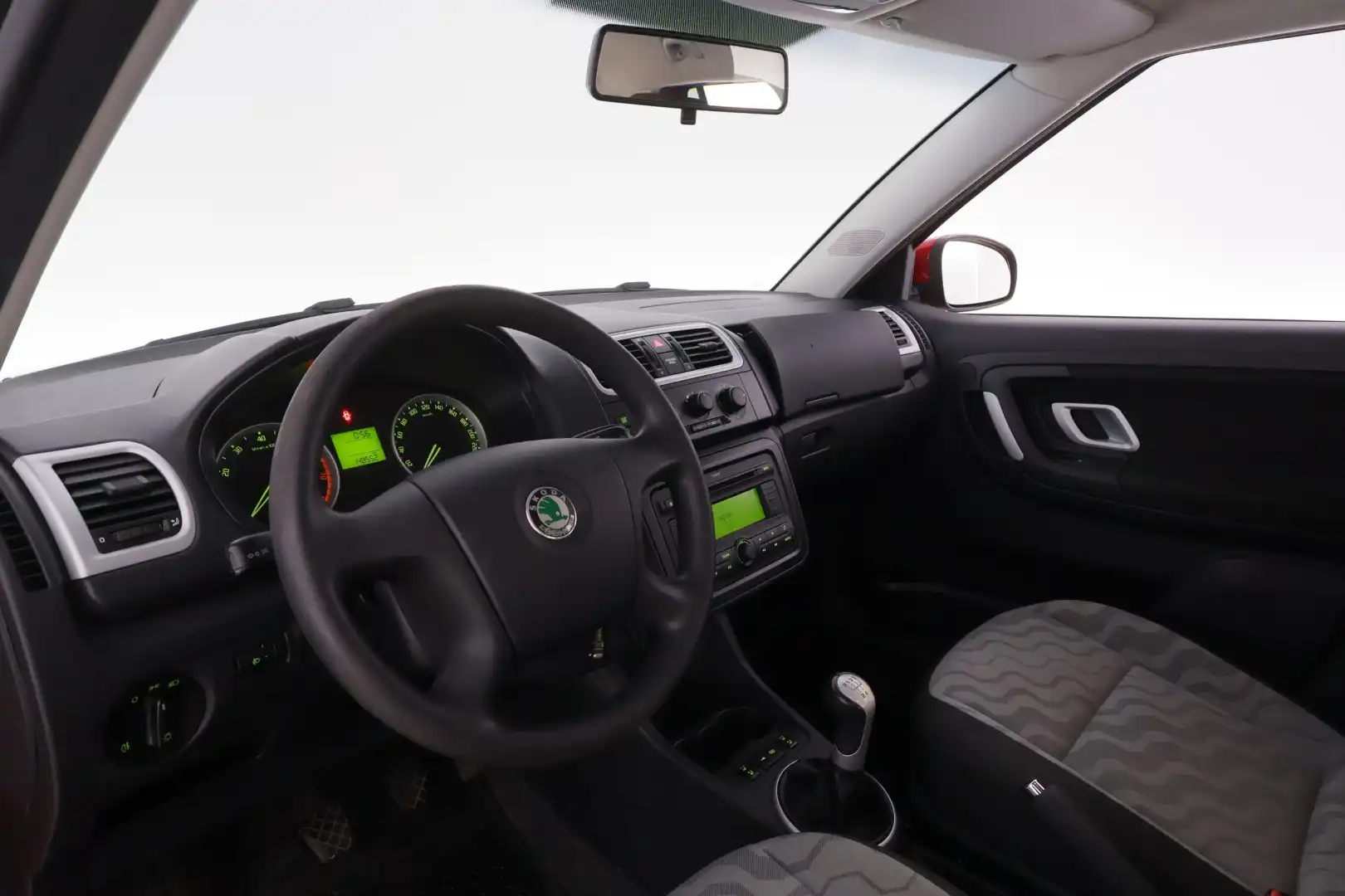 car-image