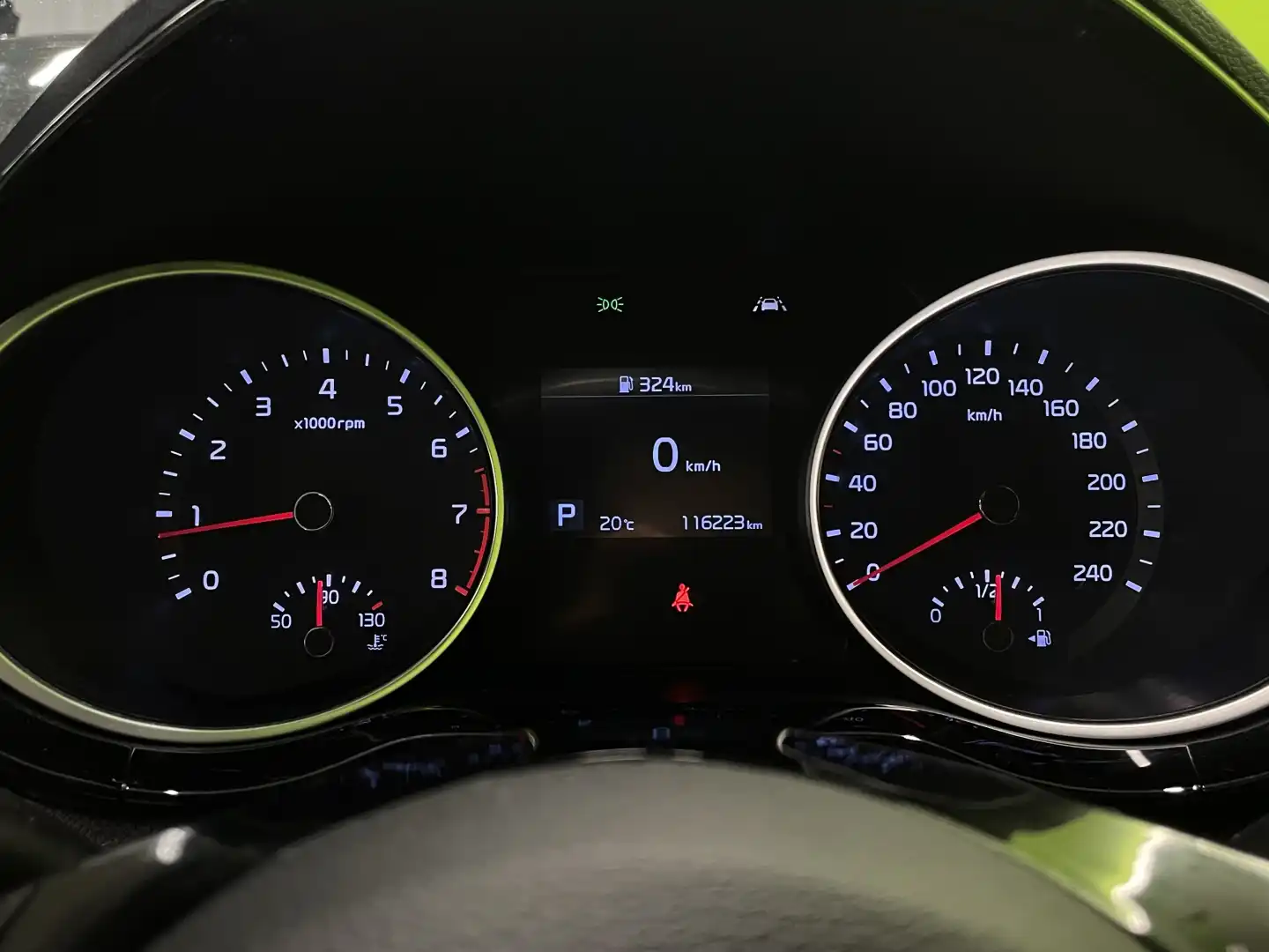 car-image