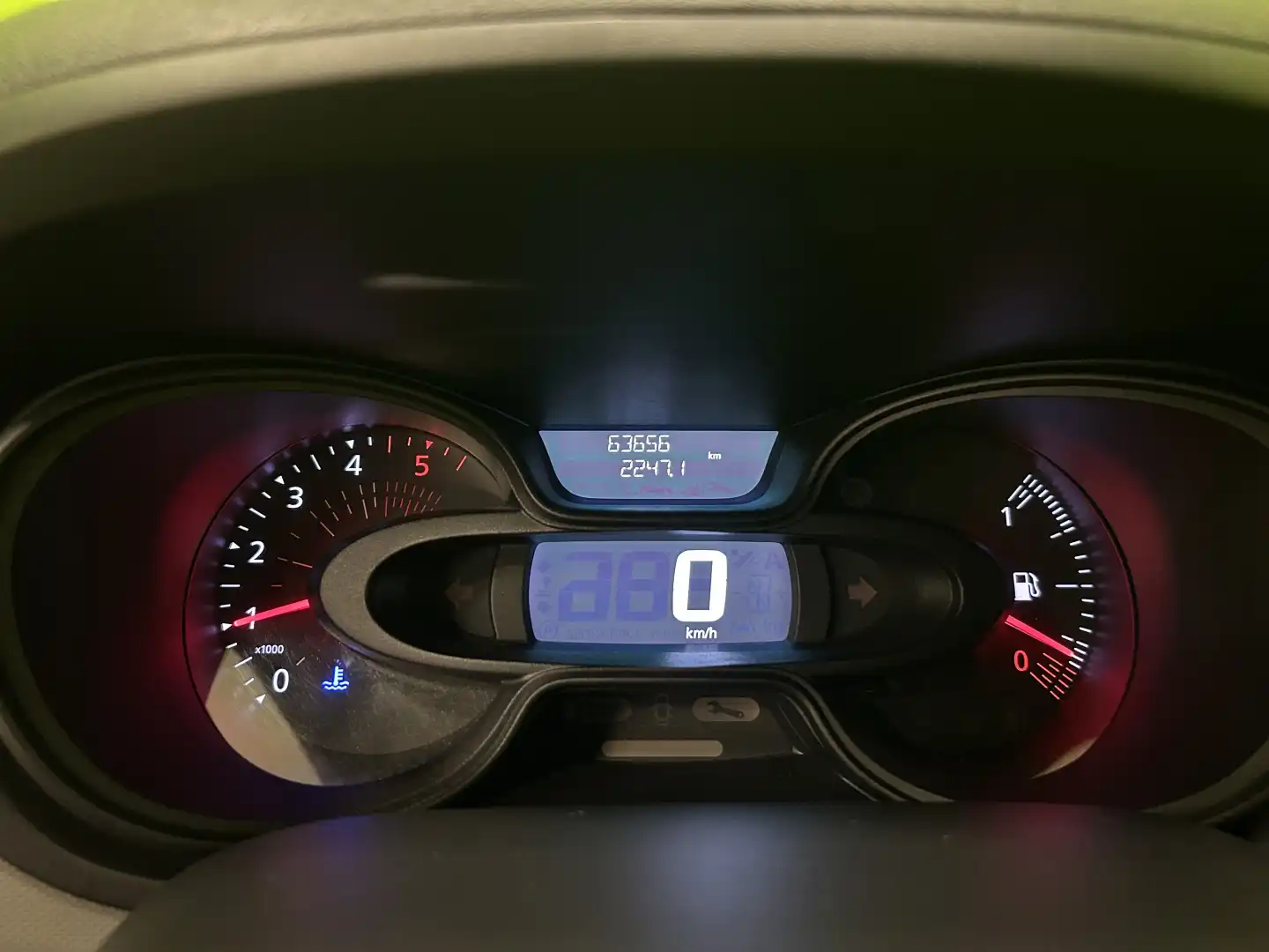 car-image