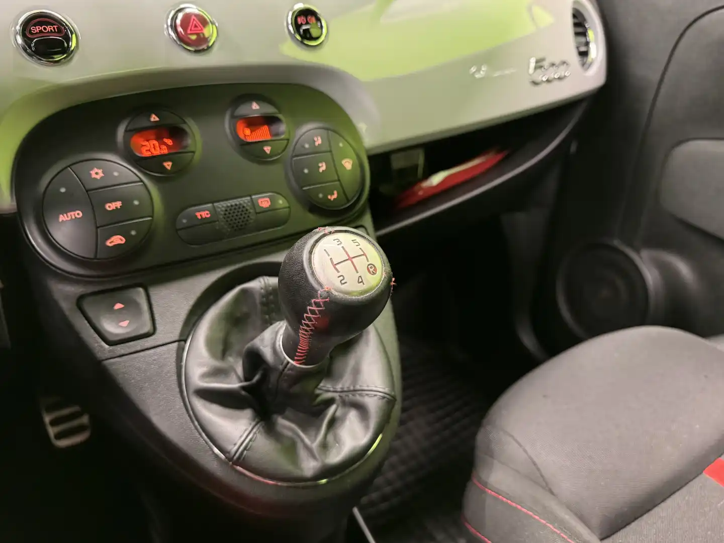 car-image