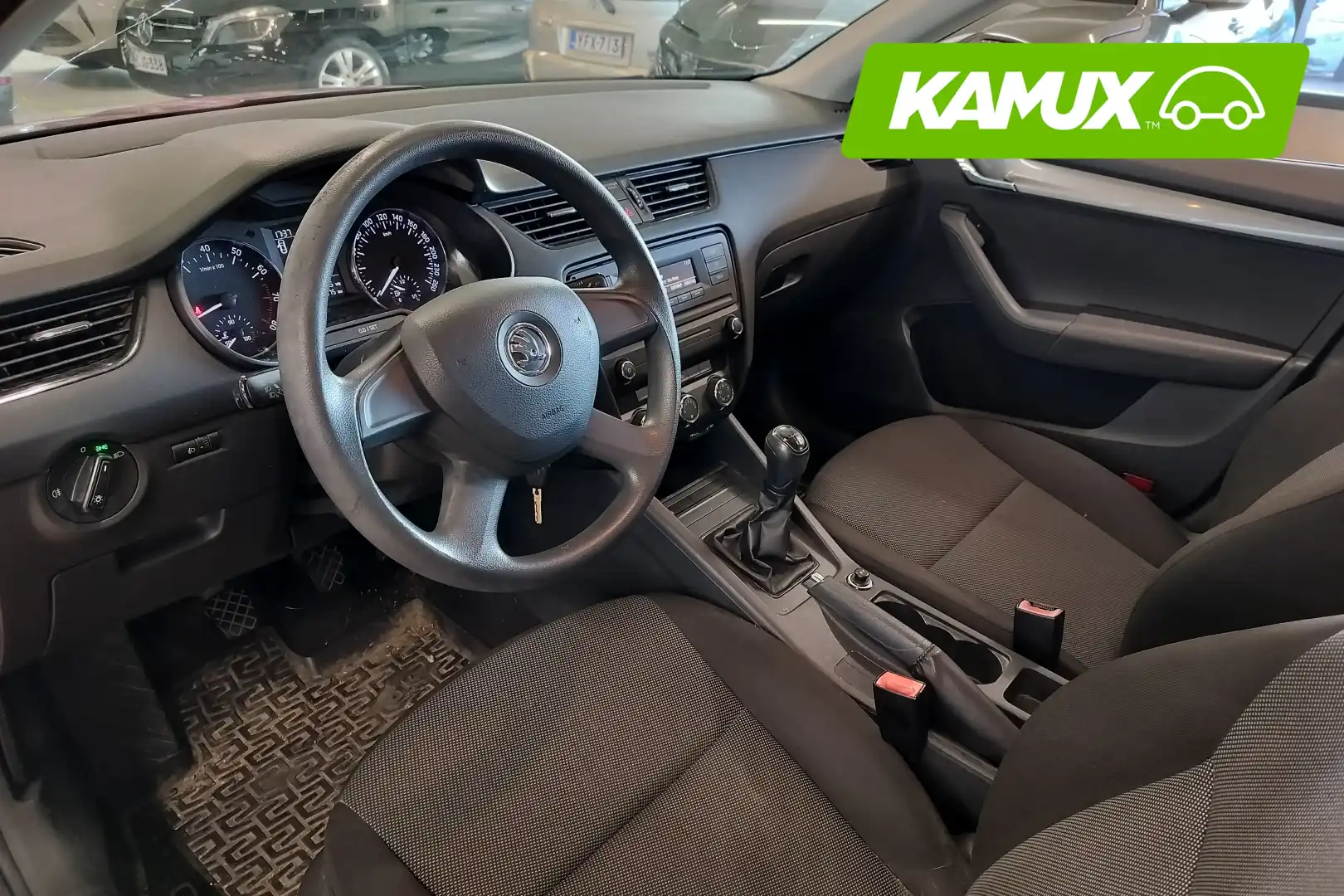 car-image