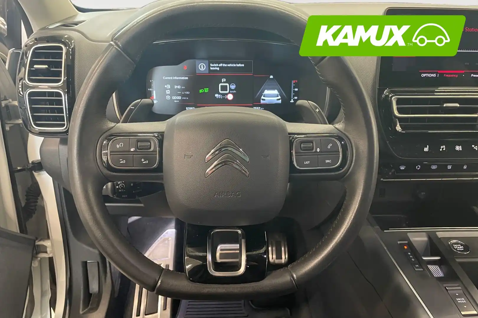 car-image