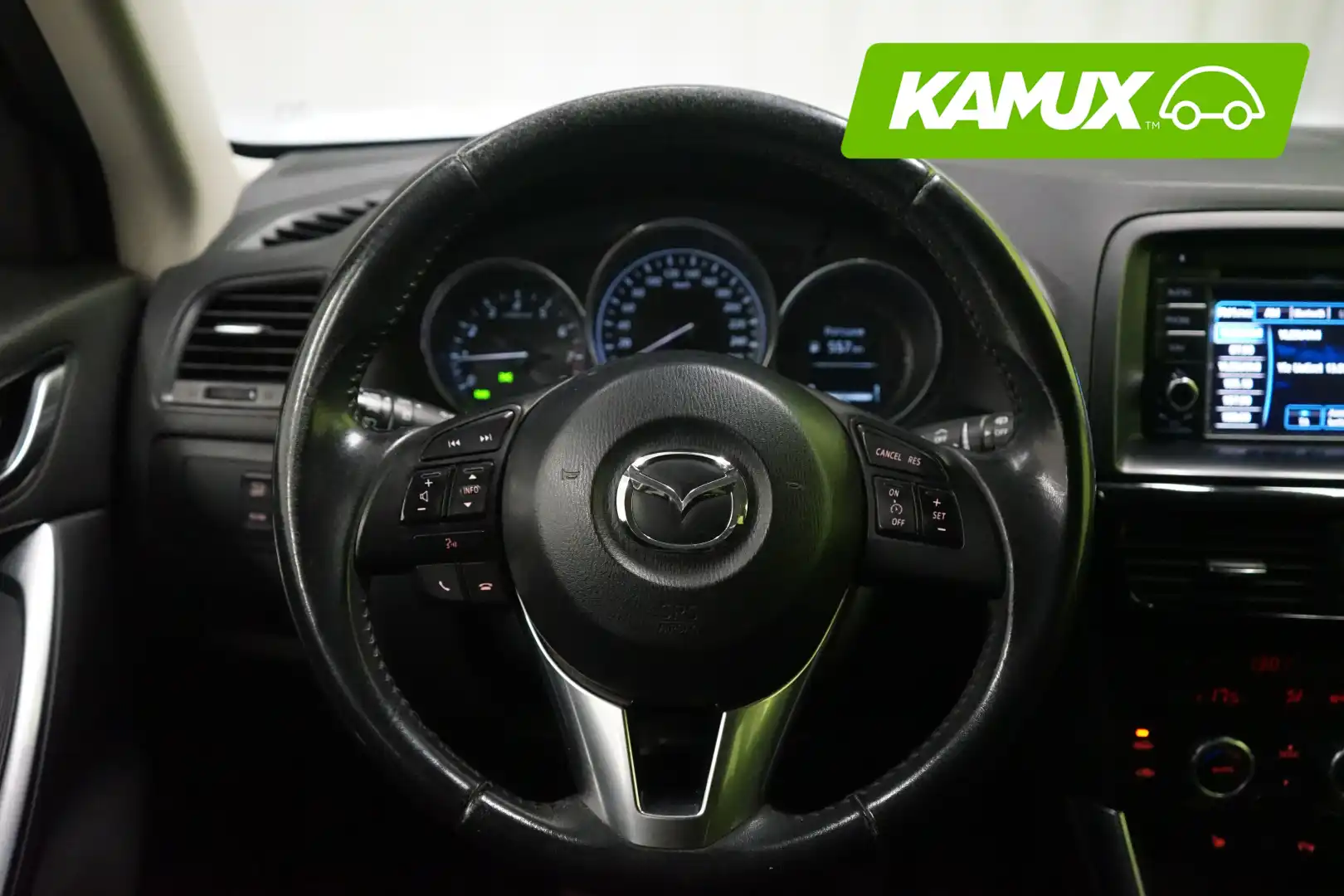 car-image