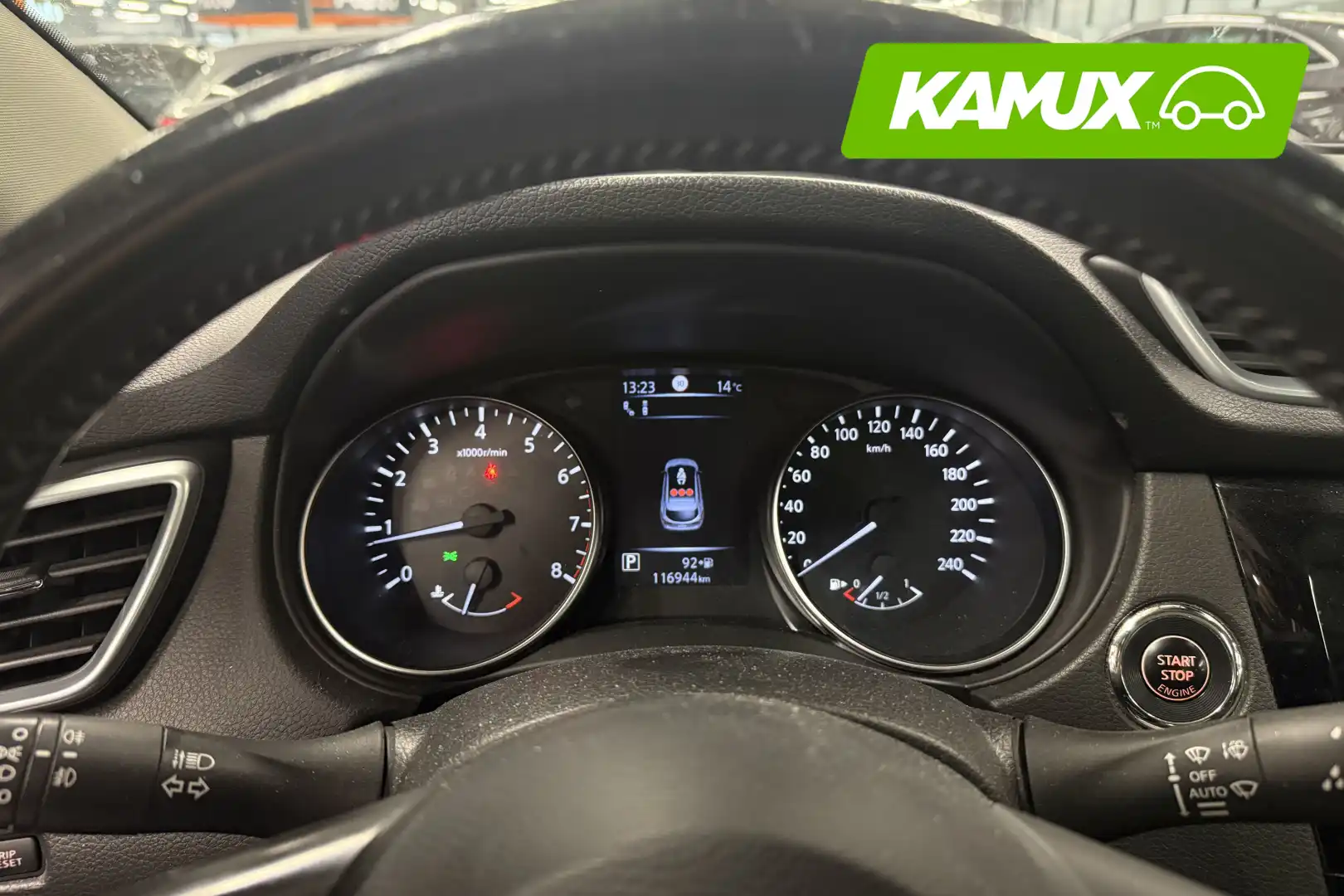 car-image