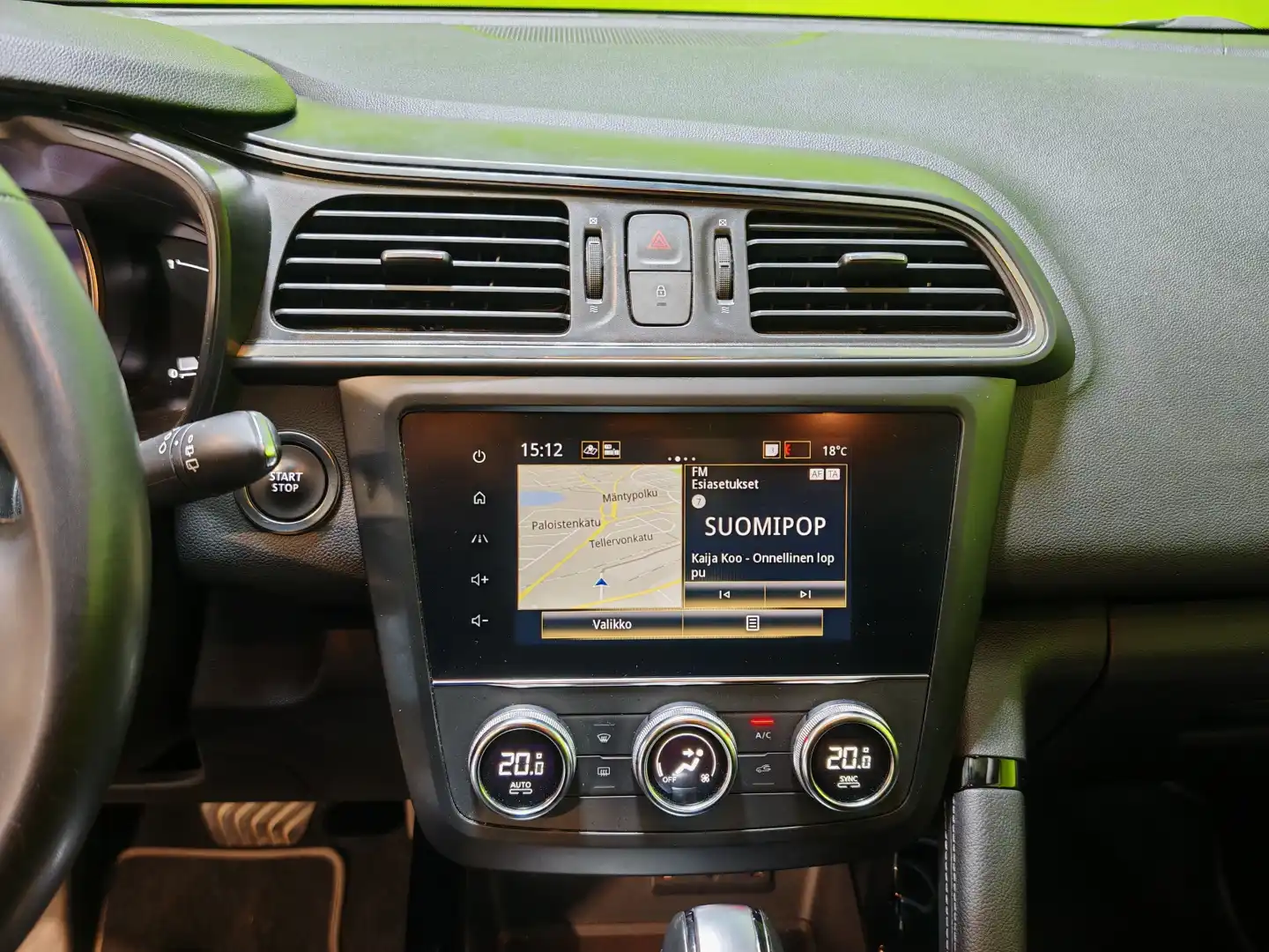 car-image
