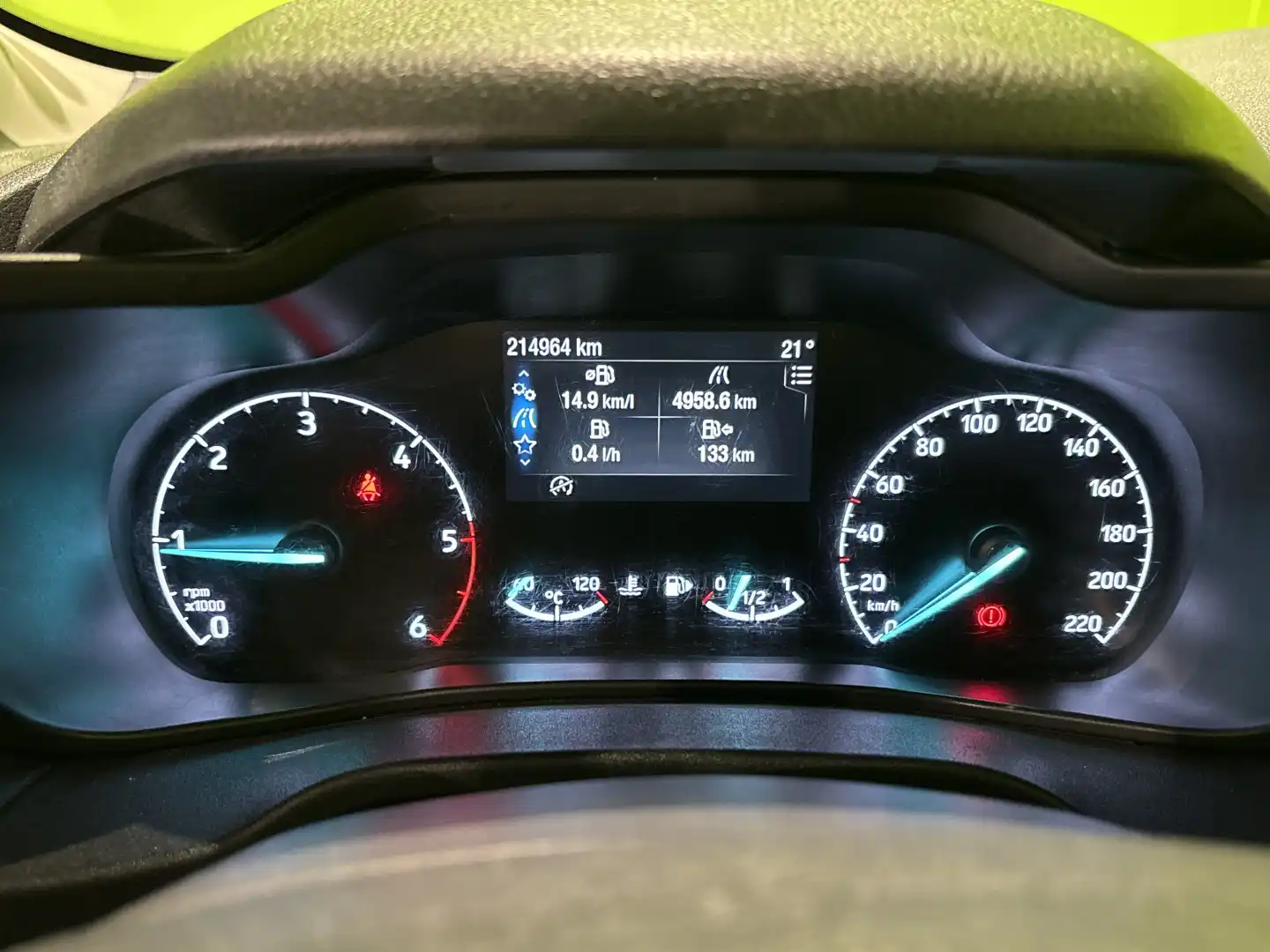 car-image
