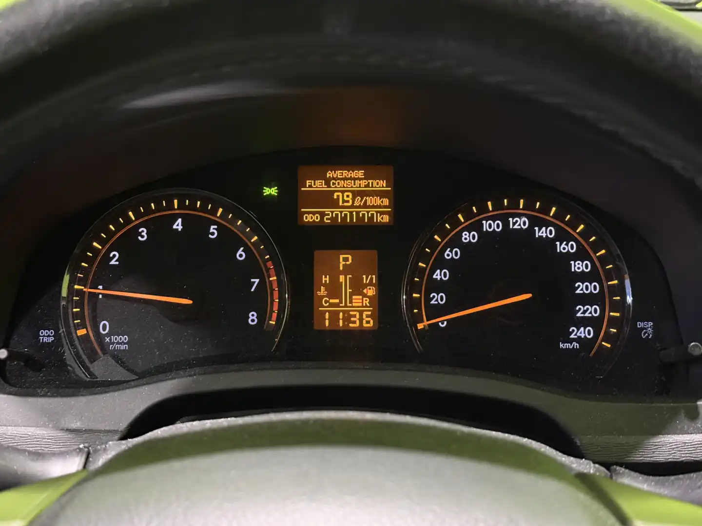 car-image