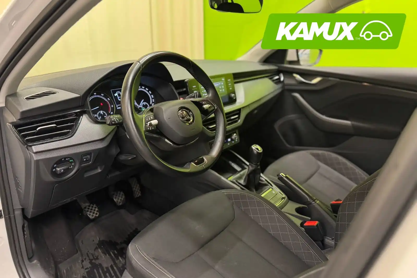 car-image