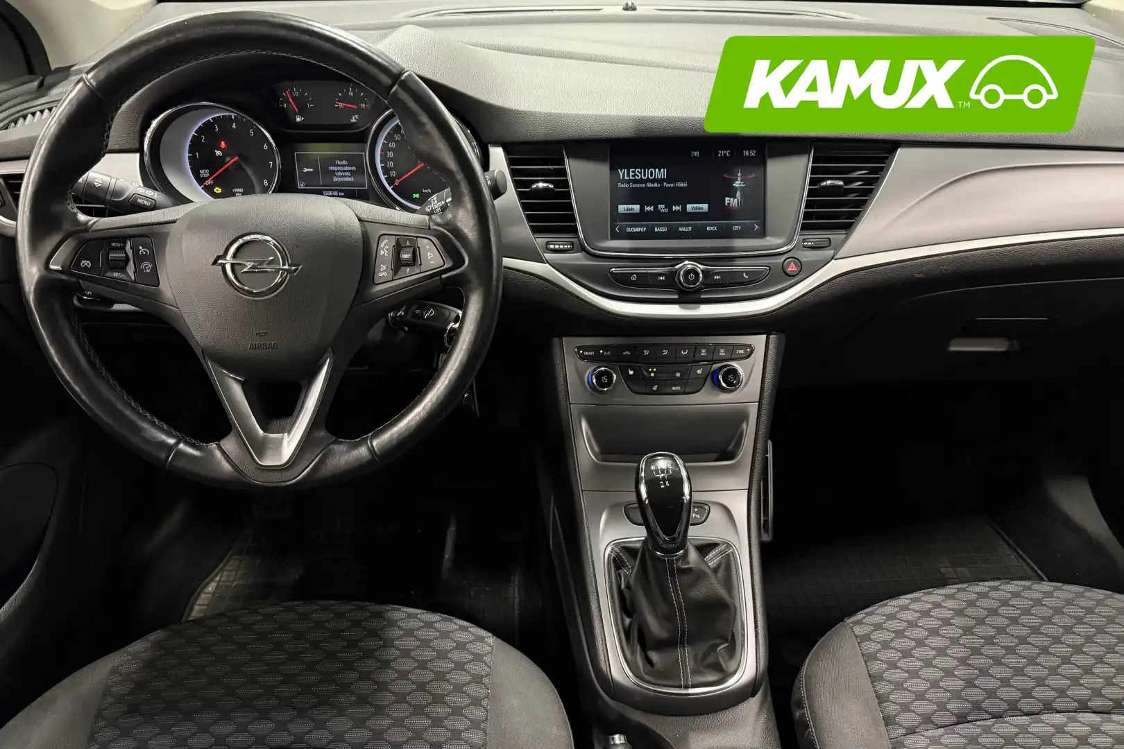 car-image