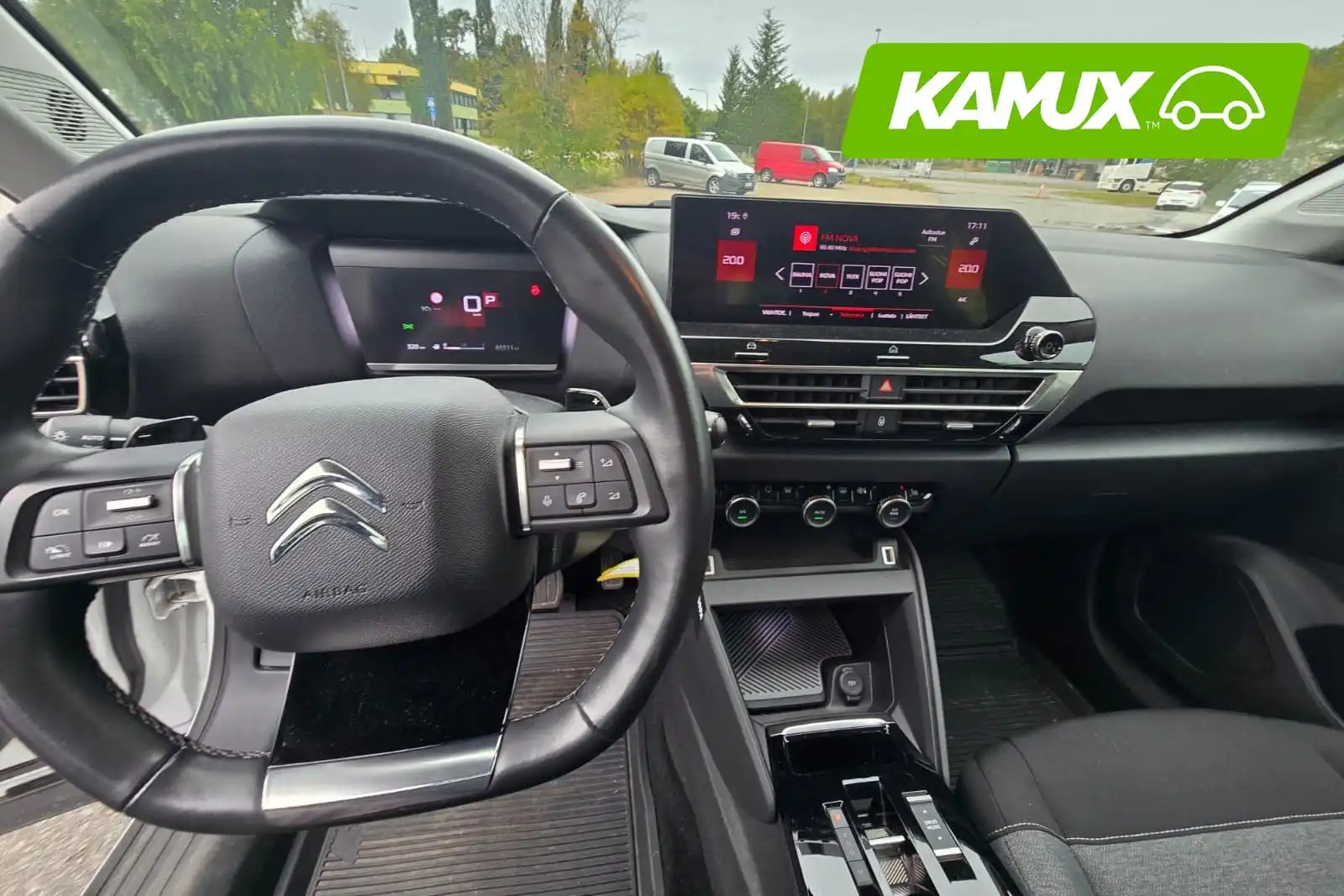 car-image