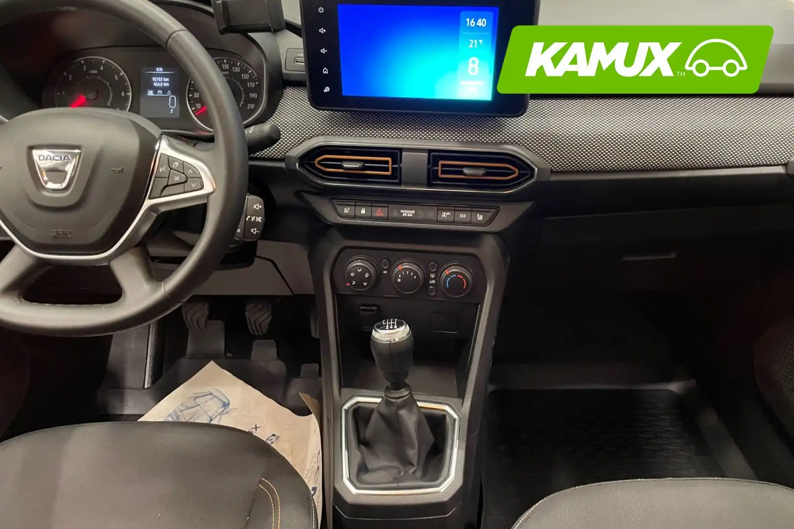 car-image