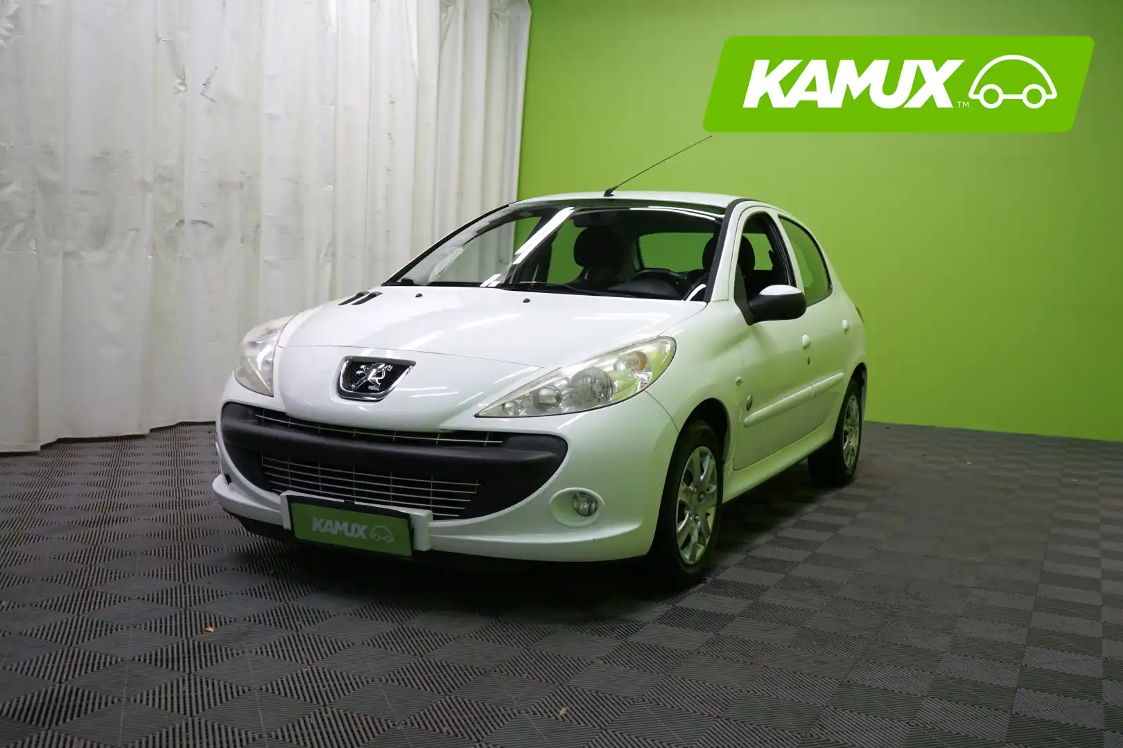 car-image