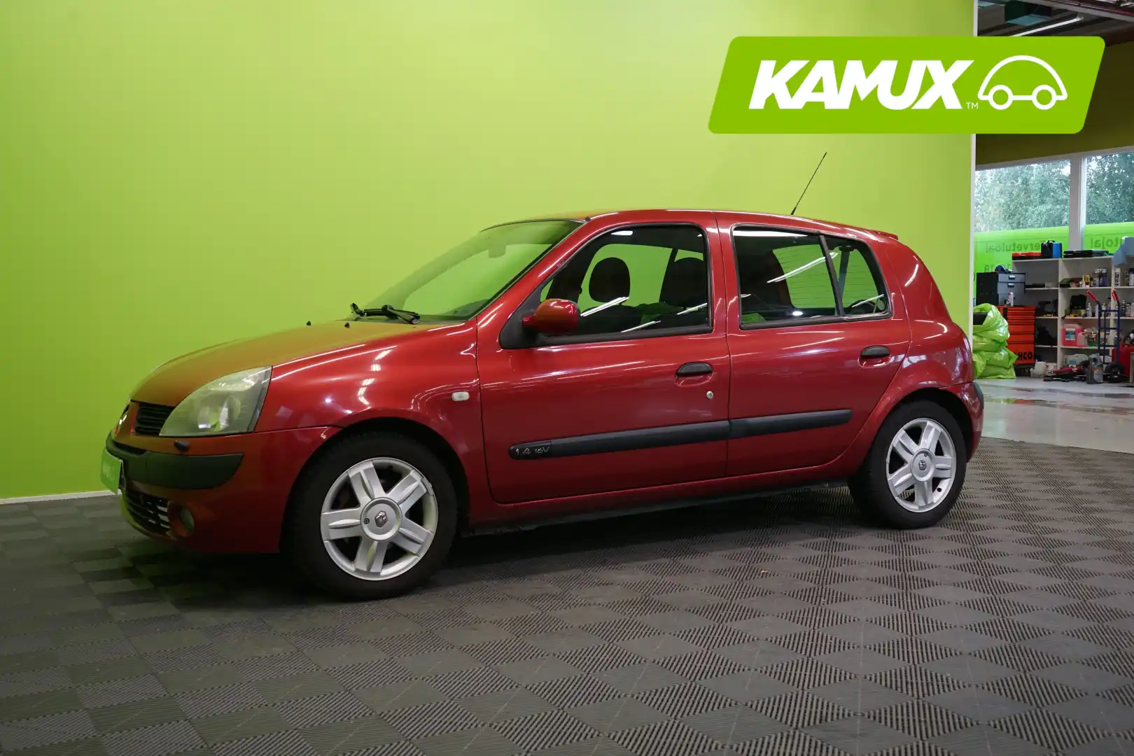 car-image