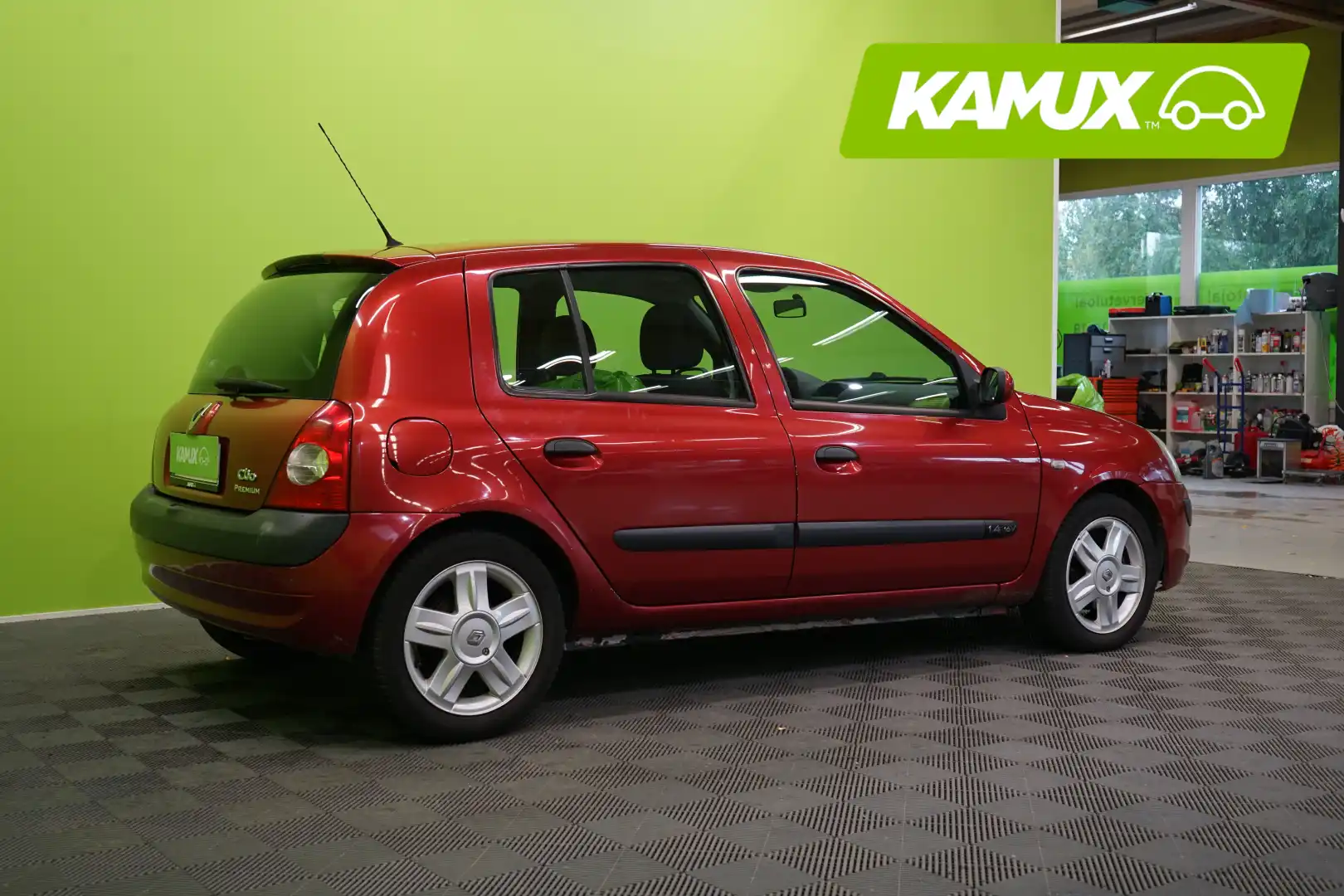 car-image