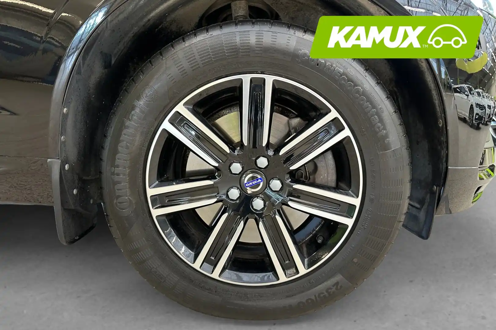 car-image