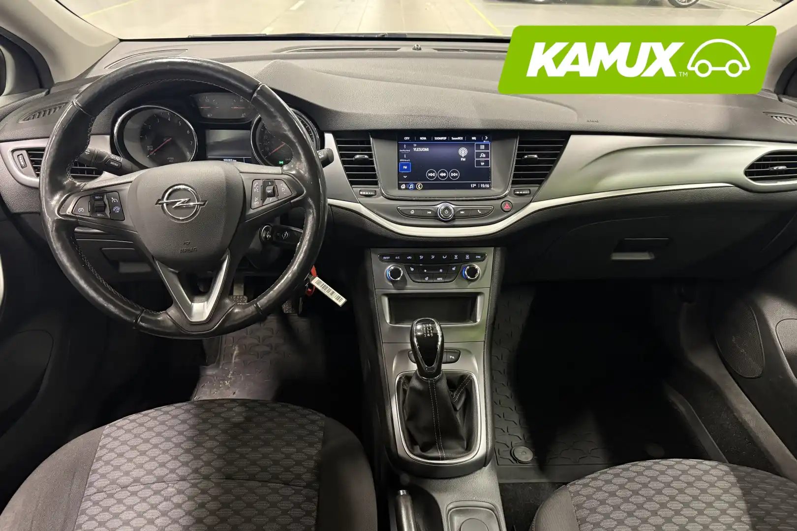 car-image