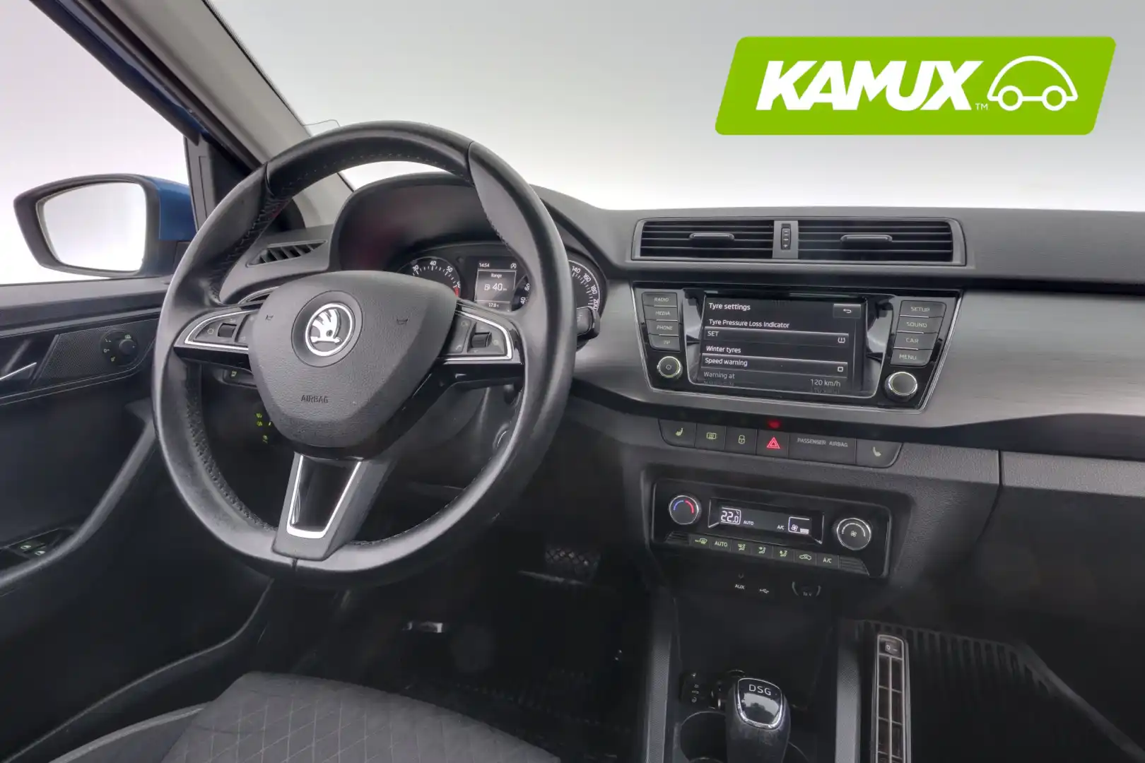 car-image