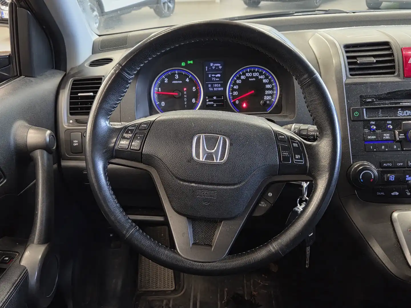 car-image