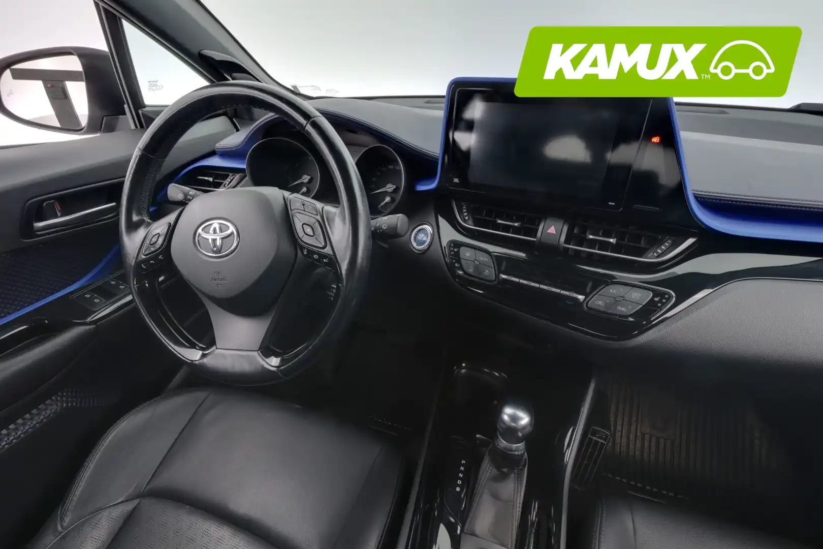 car-image