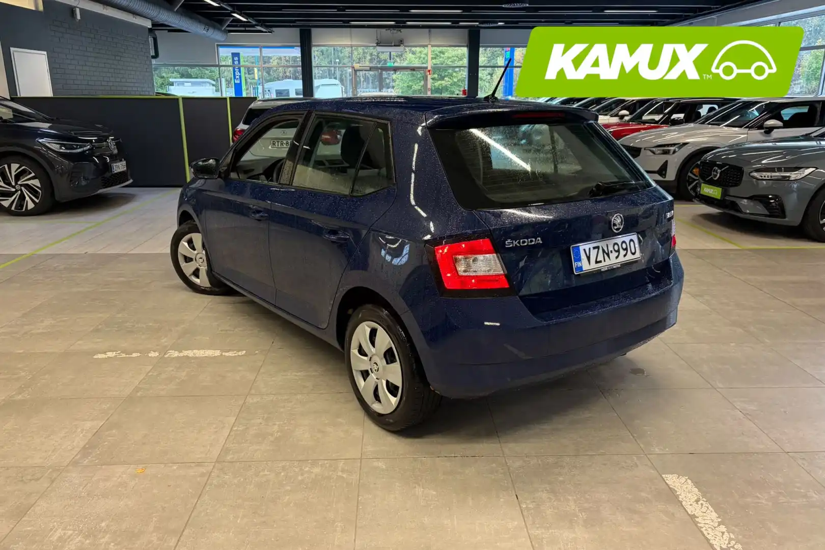 car-image