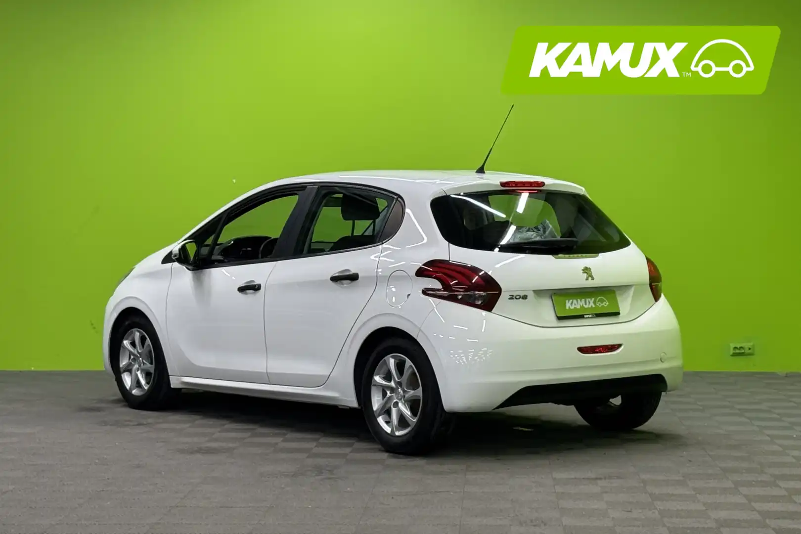 car-image
