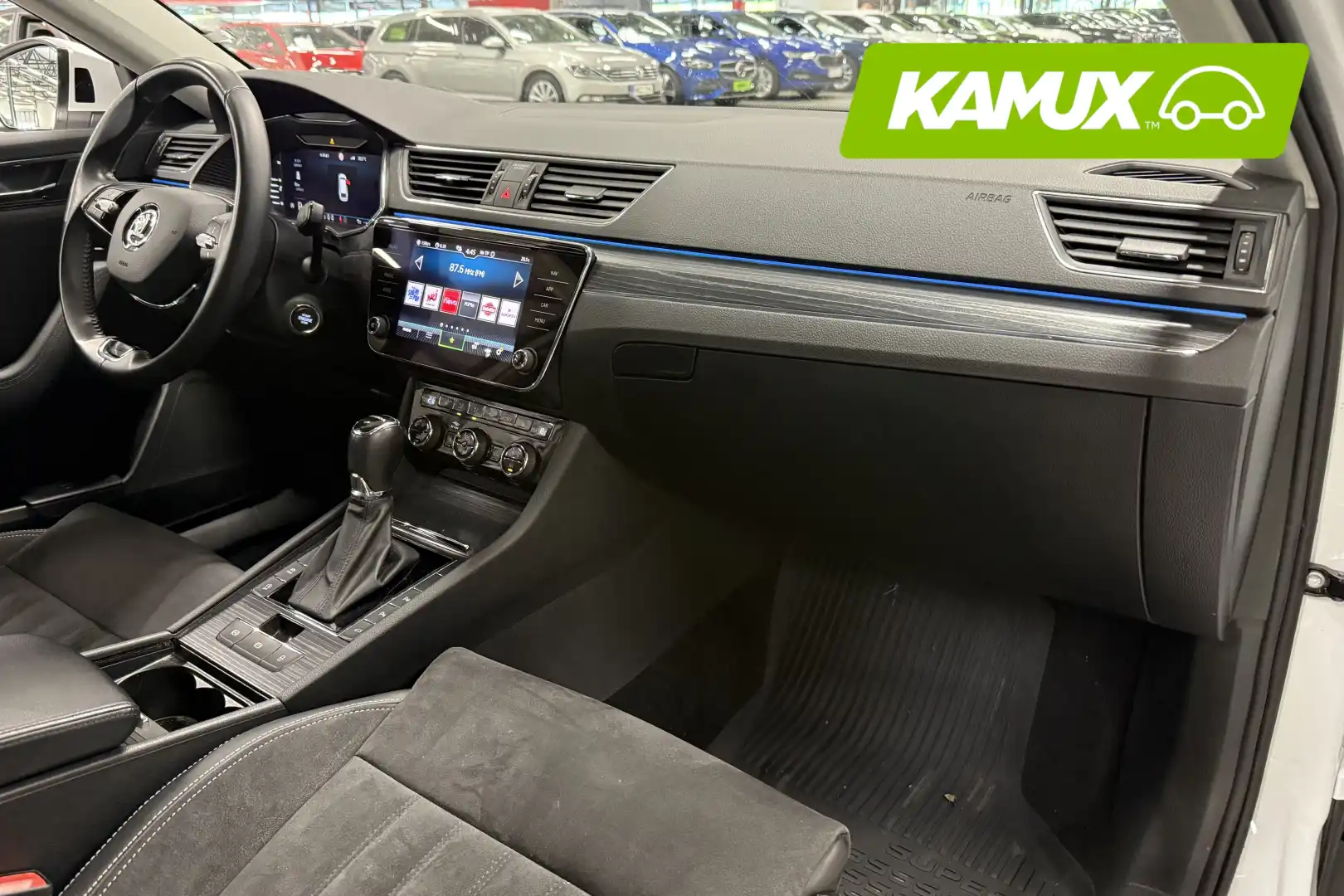 car-image