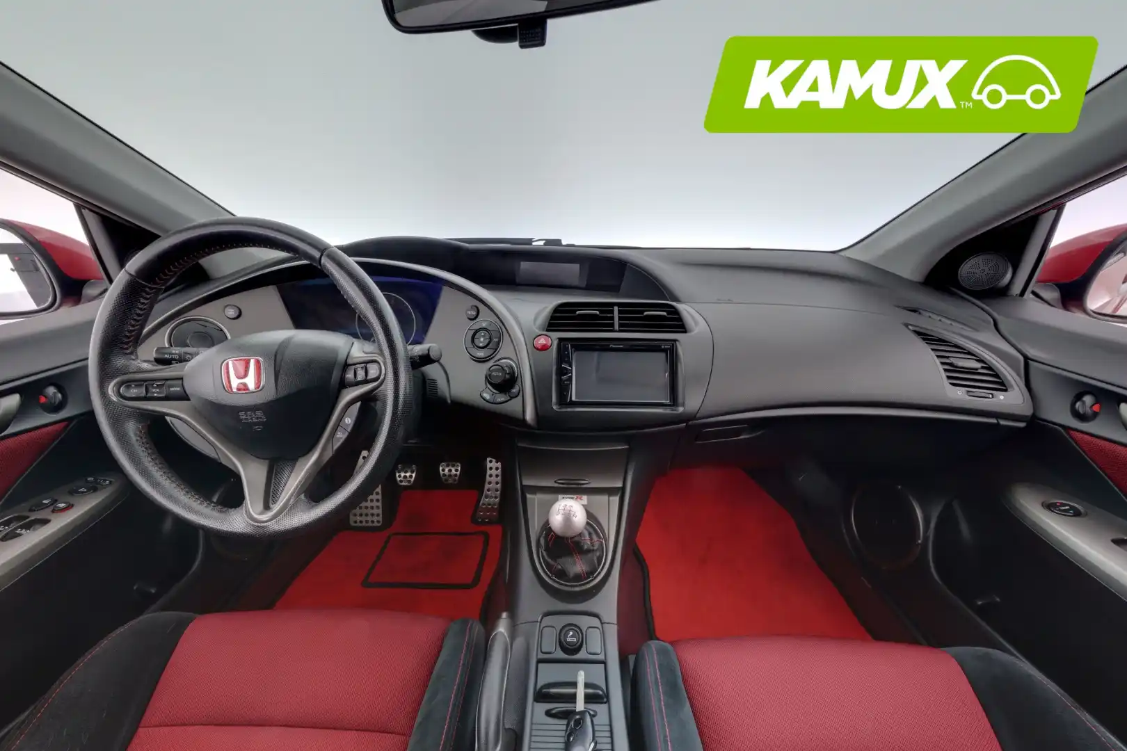 car-image