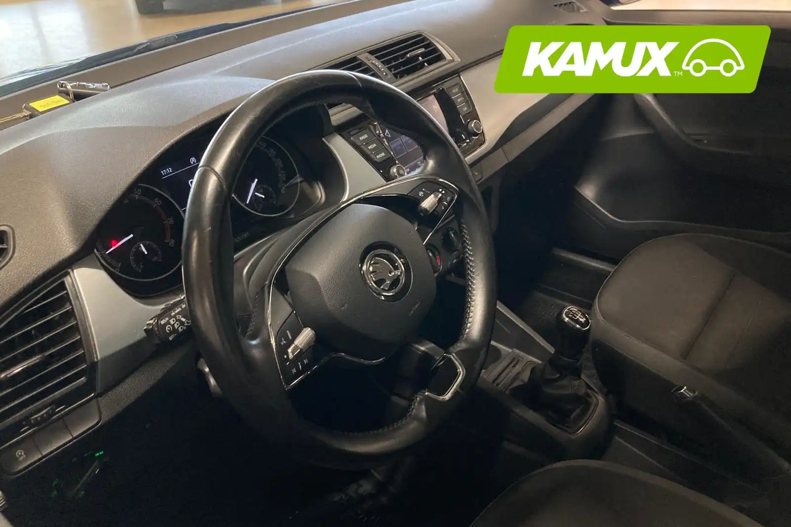 car-image