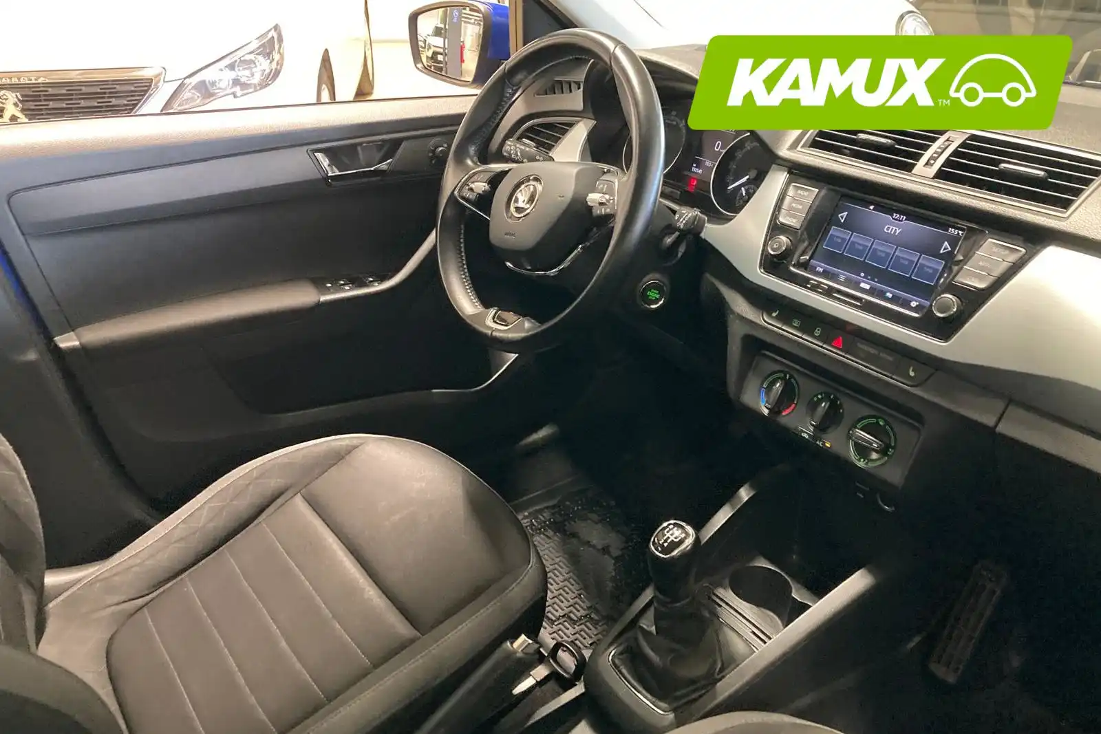 car-image
