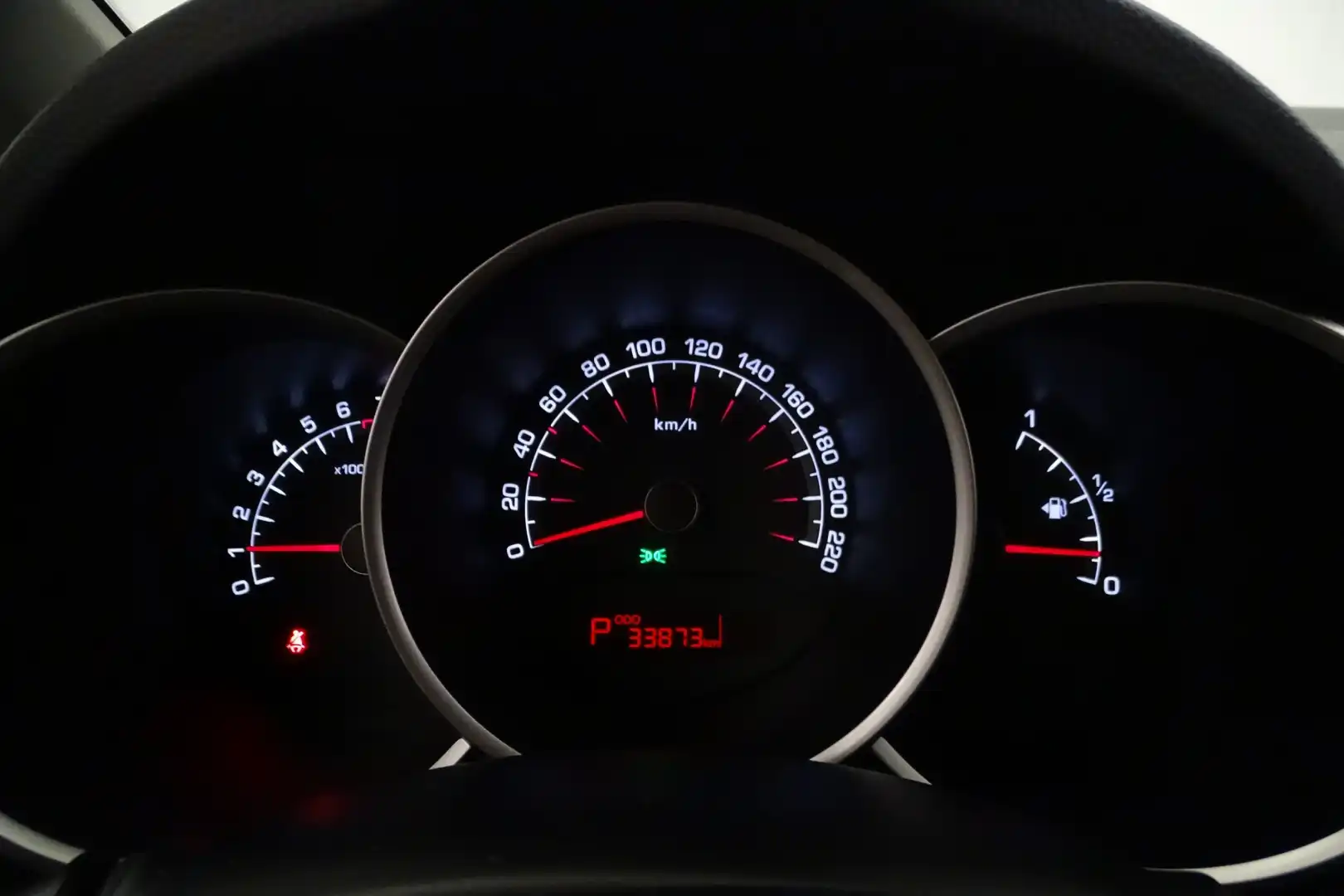 car-image