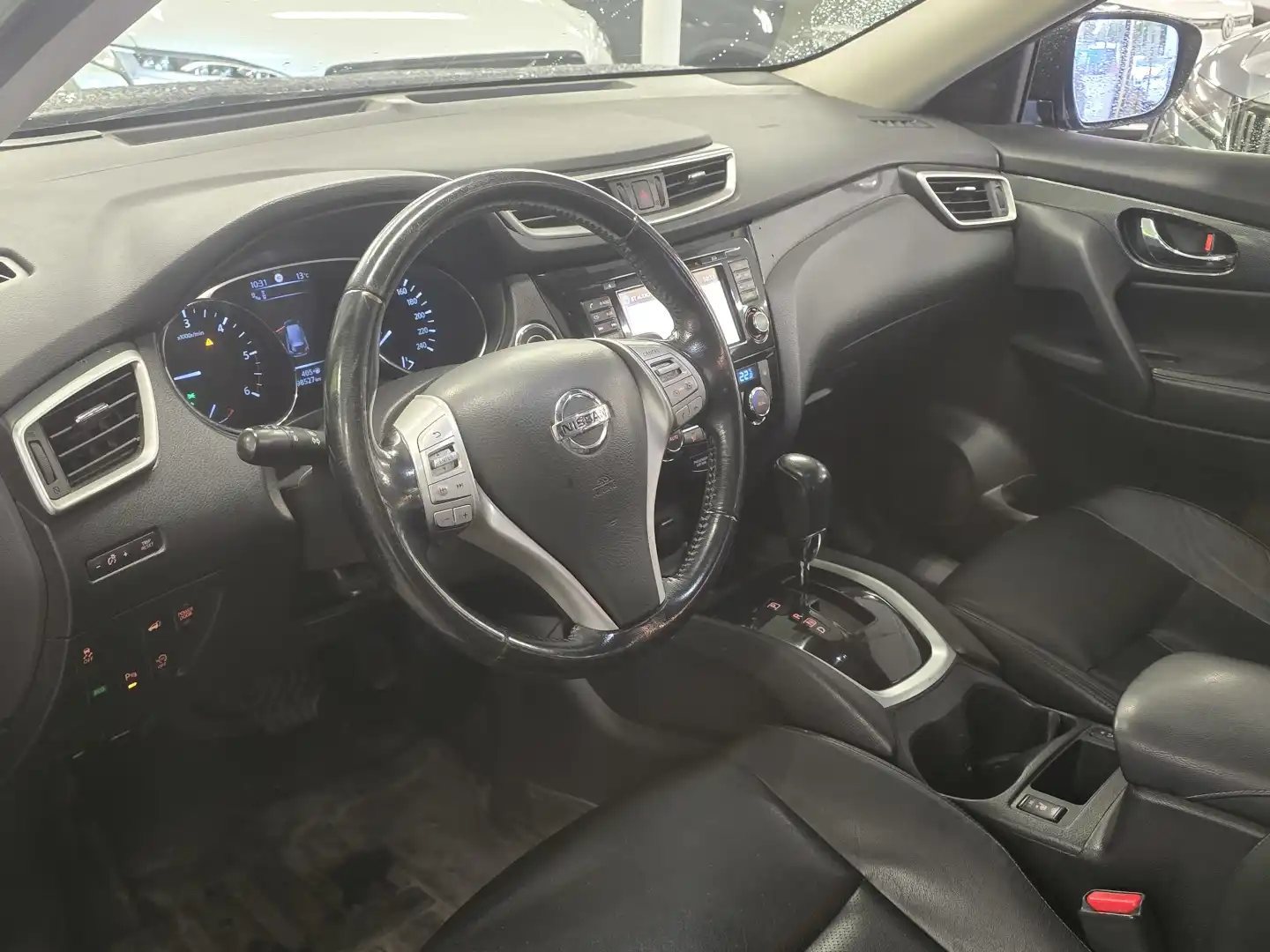car-image