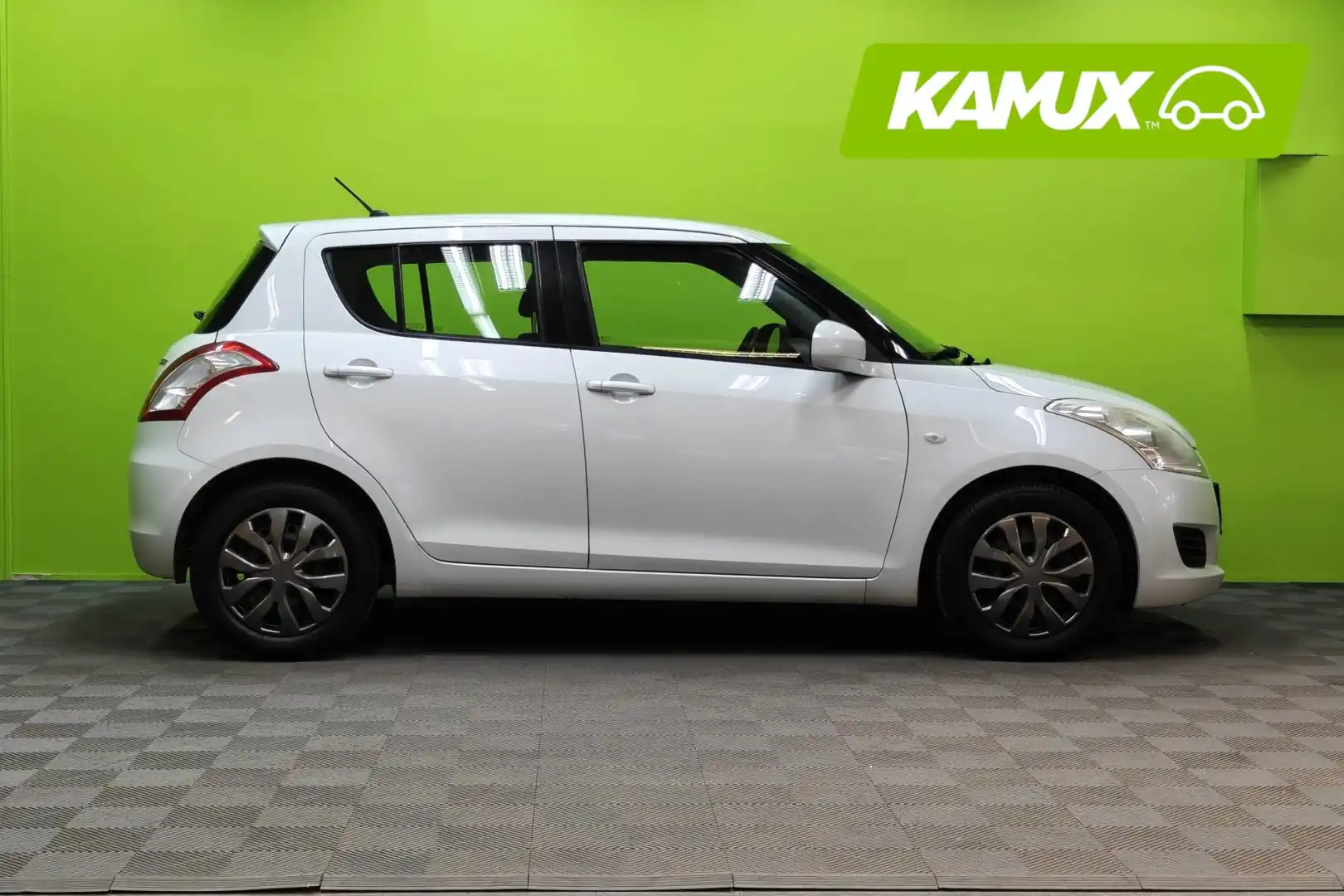 car-image