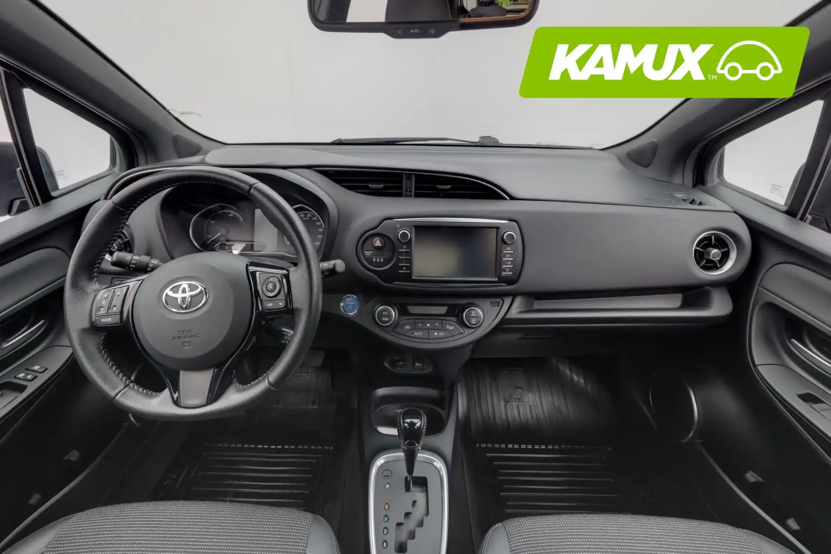car-image