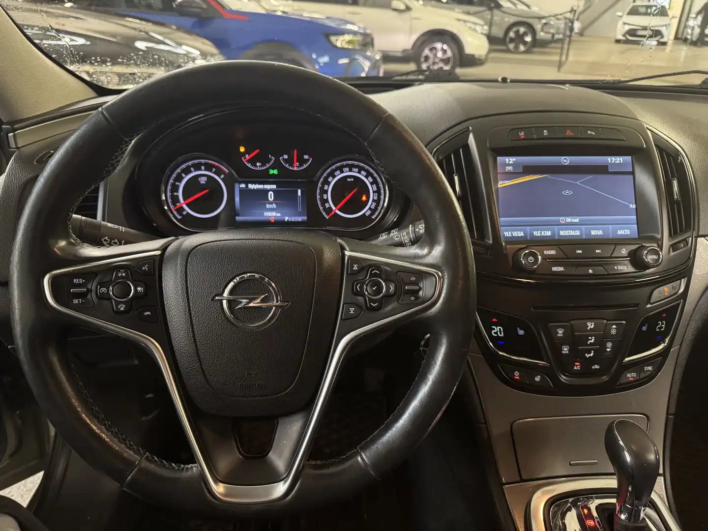 car-image
