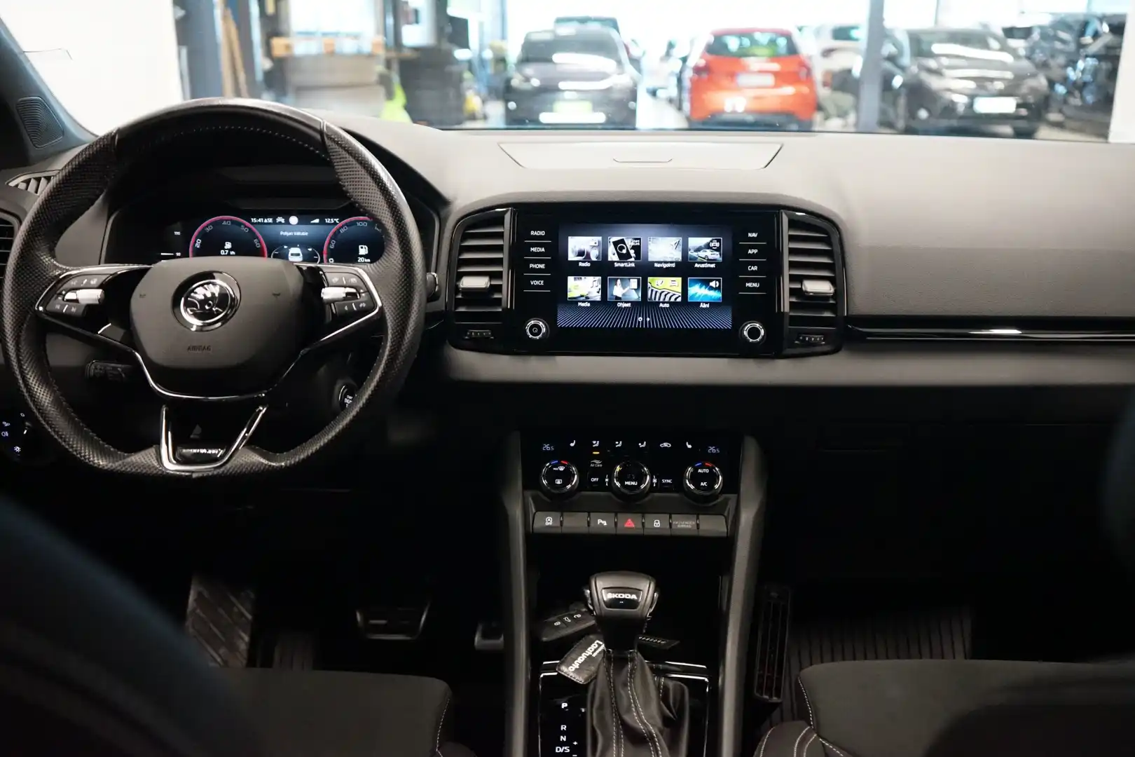 car-image