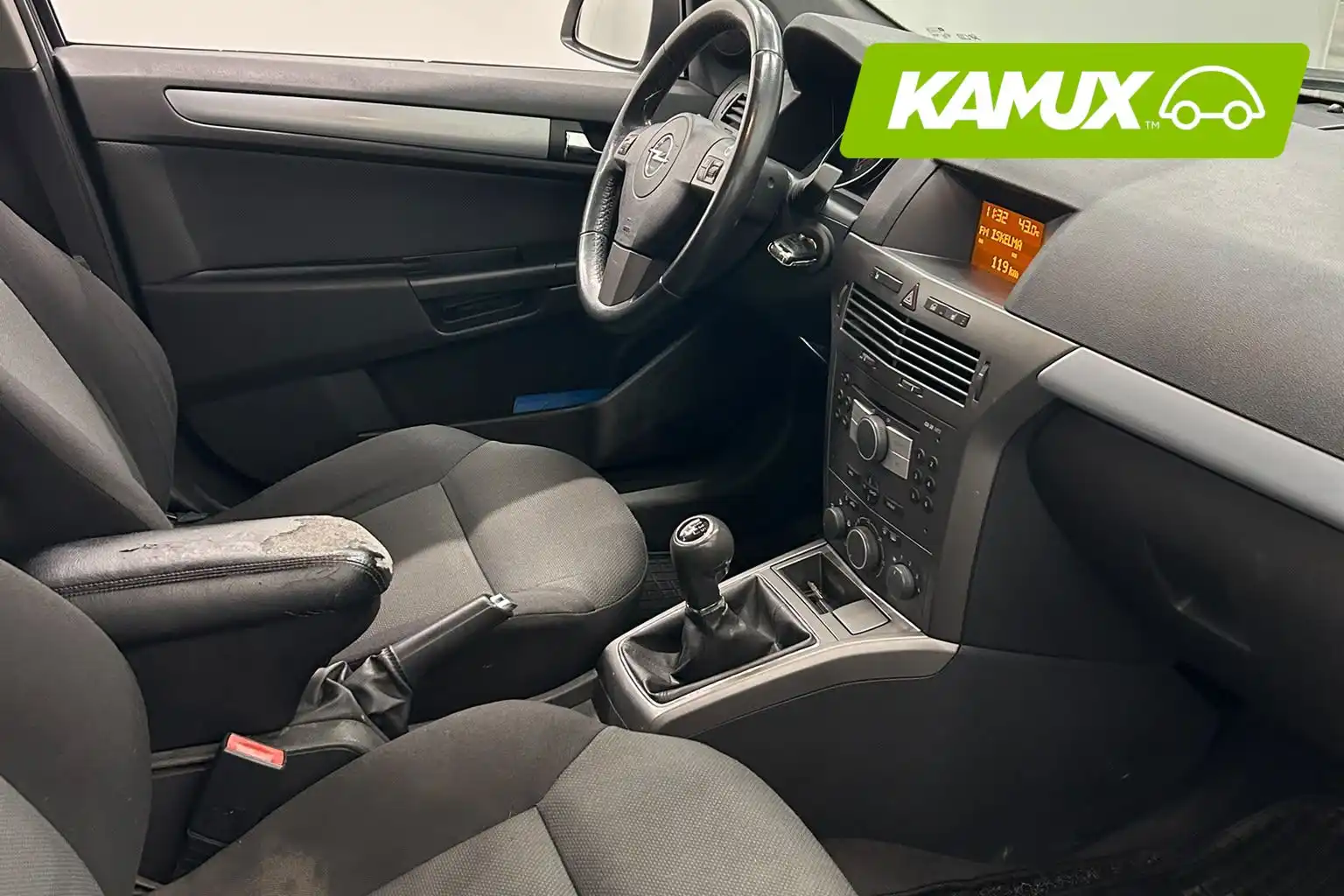 car-image