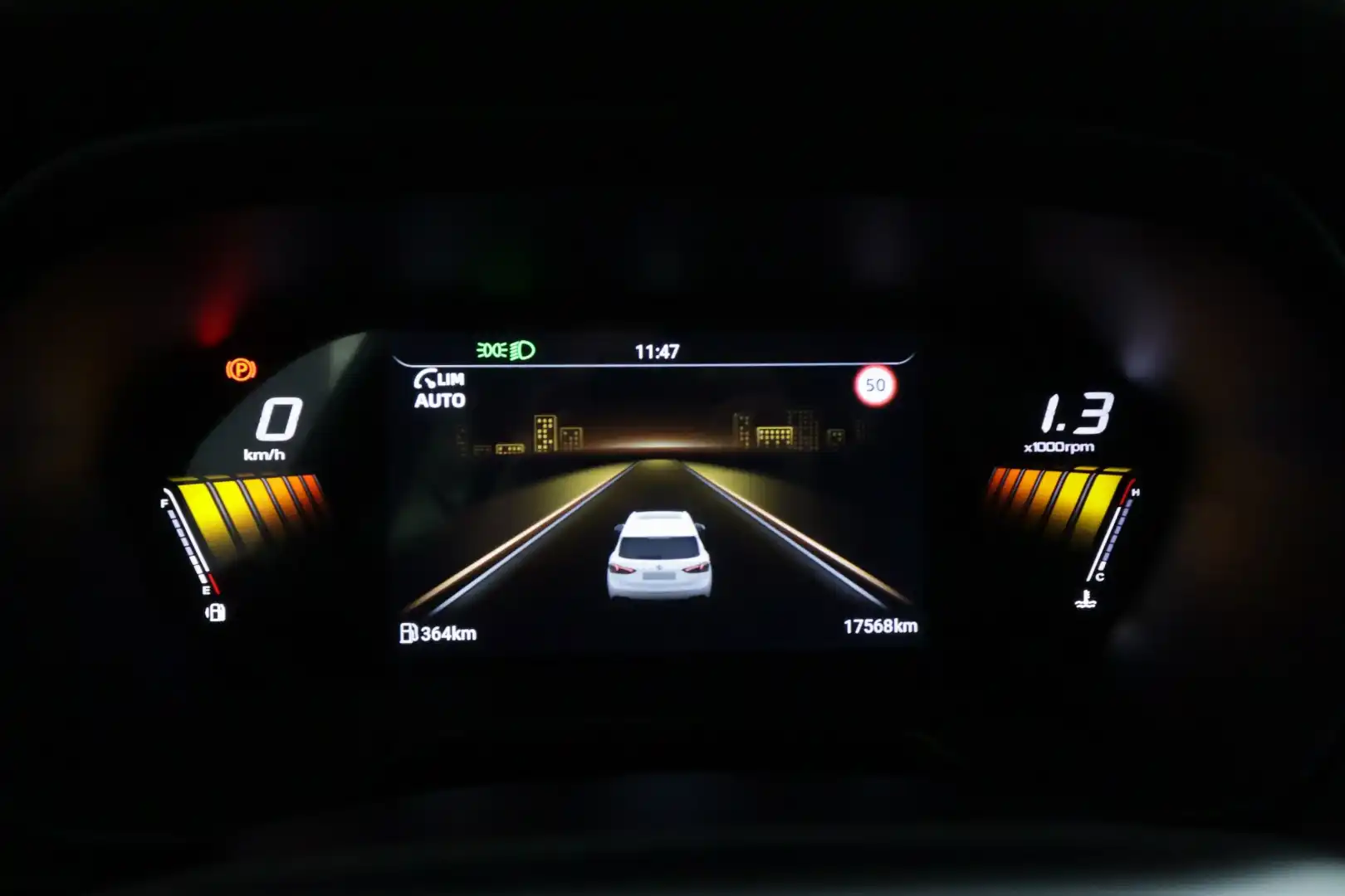 car-image
