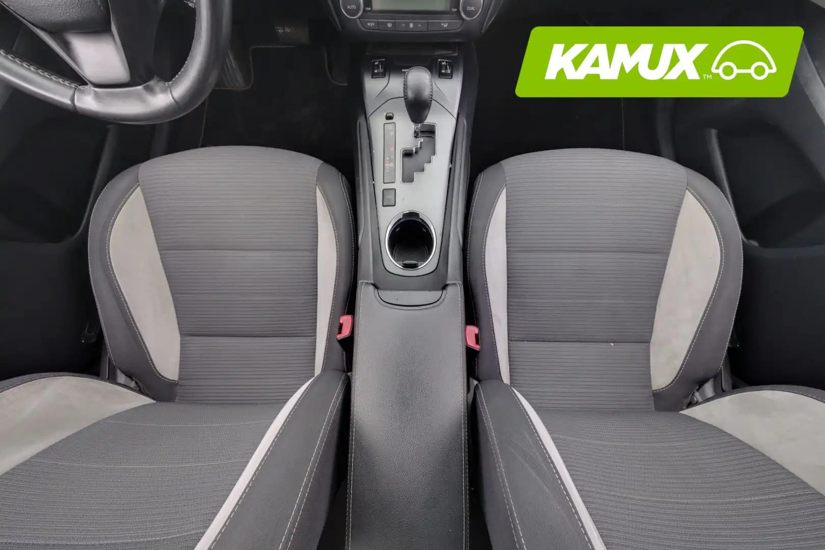 car-image