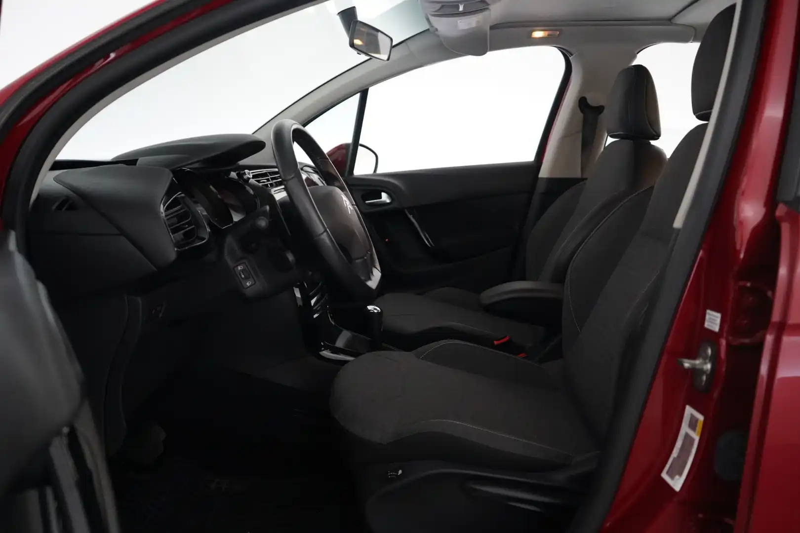 car-image