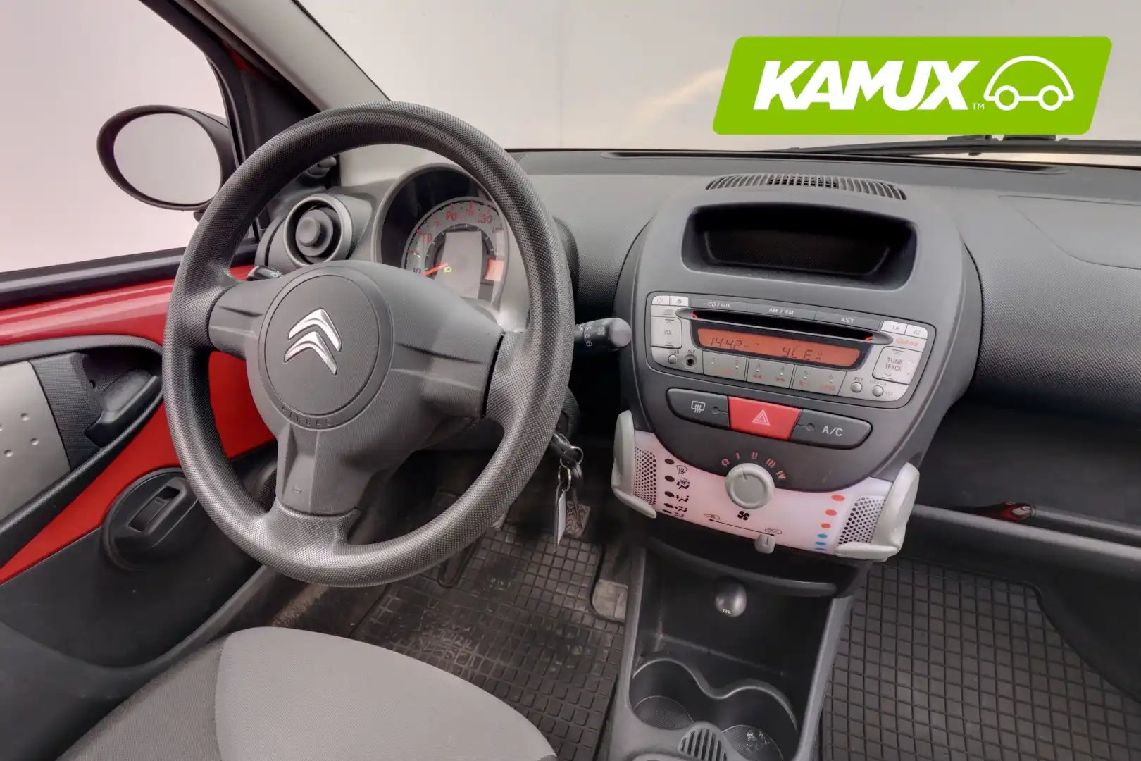car-image
