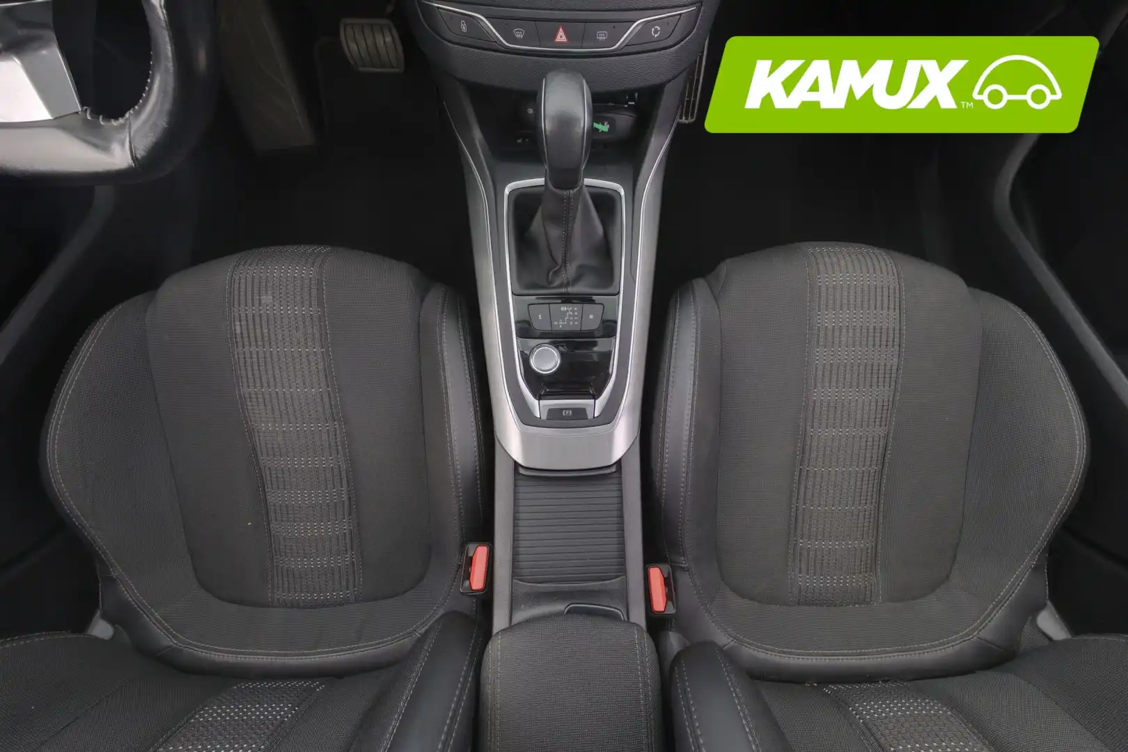 car-image