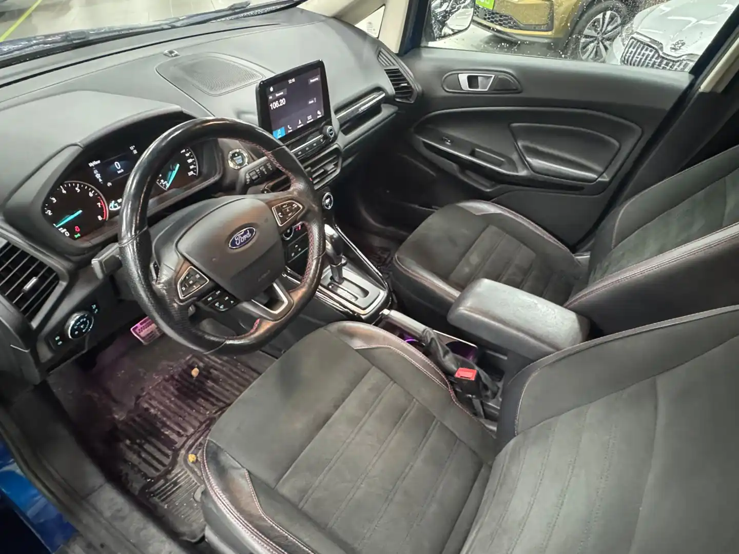 car-image