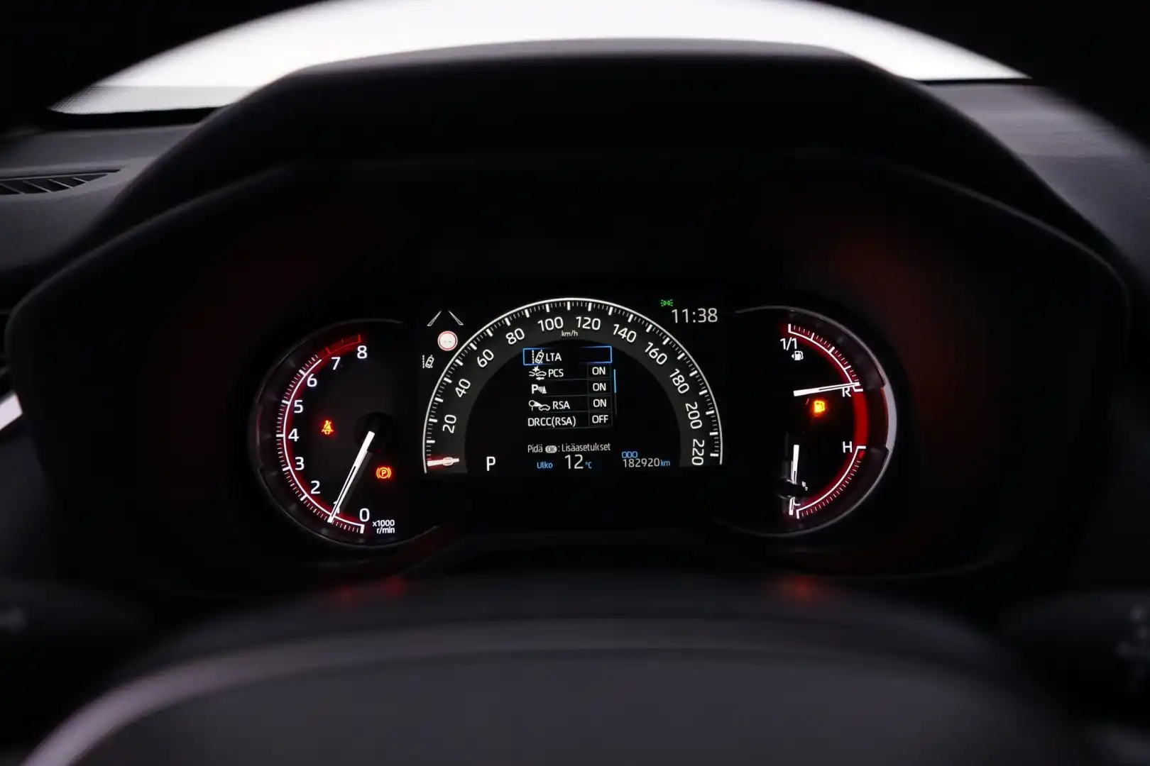 car-image