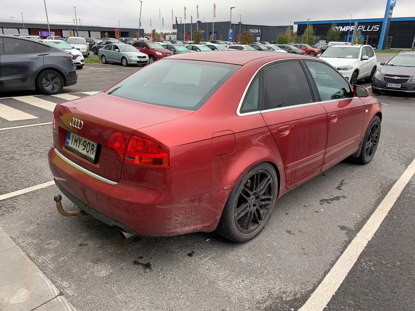 car-image