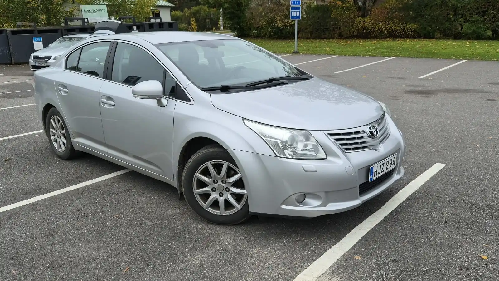 car-image