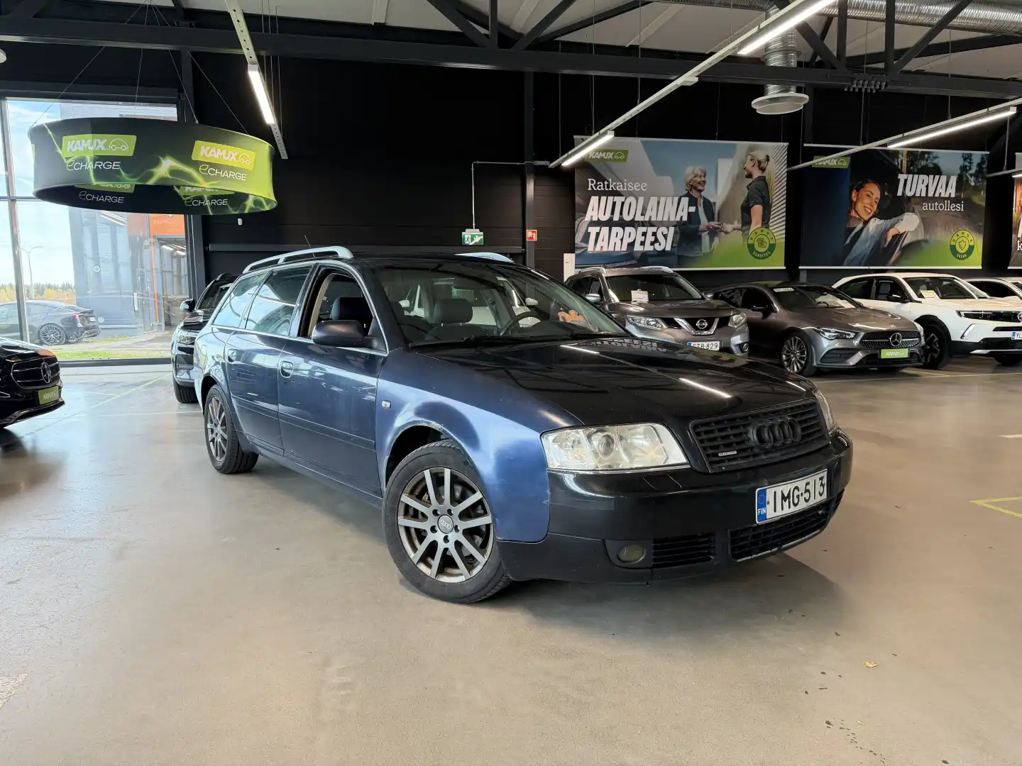 car-image