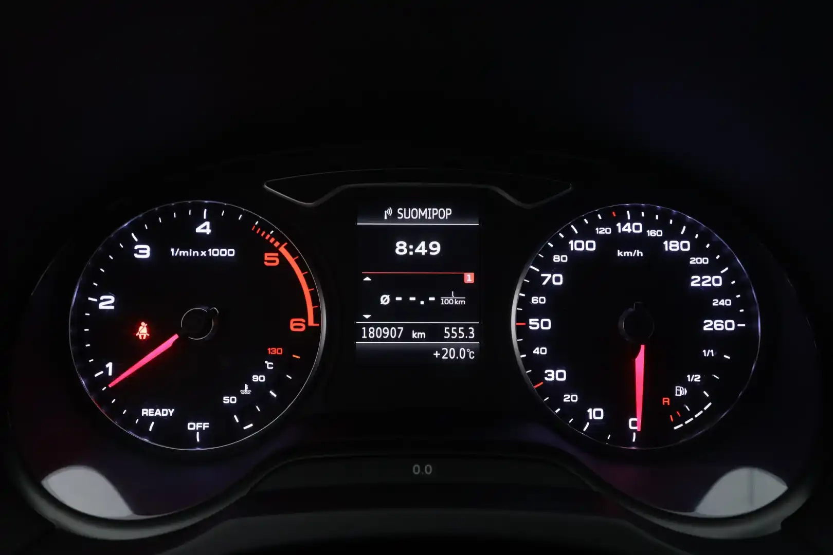 car-image
